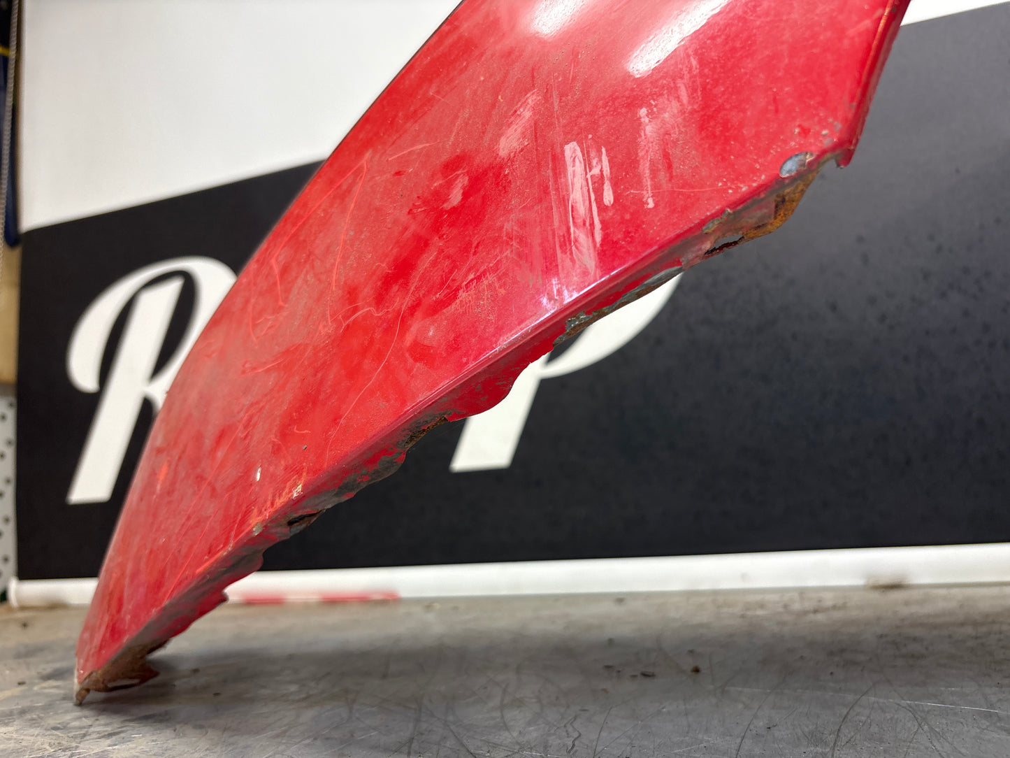 Porsche 944 early left front wing, please see photos, used