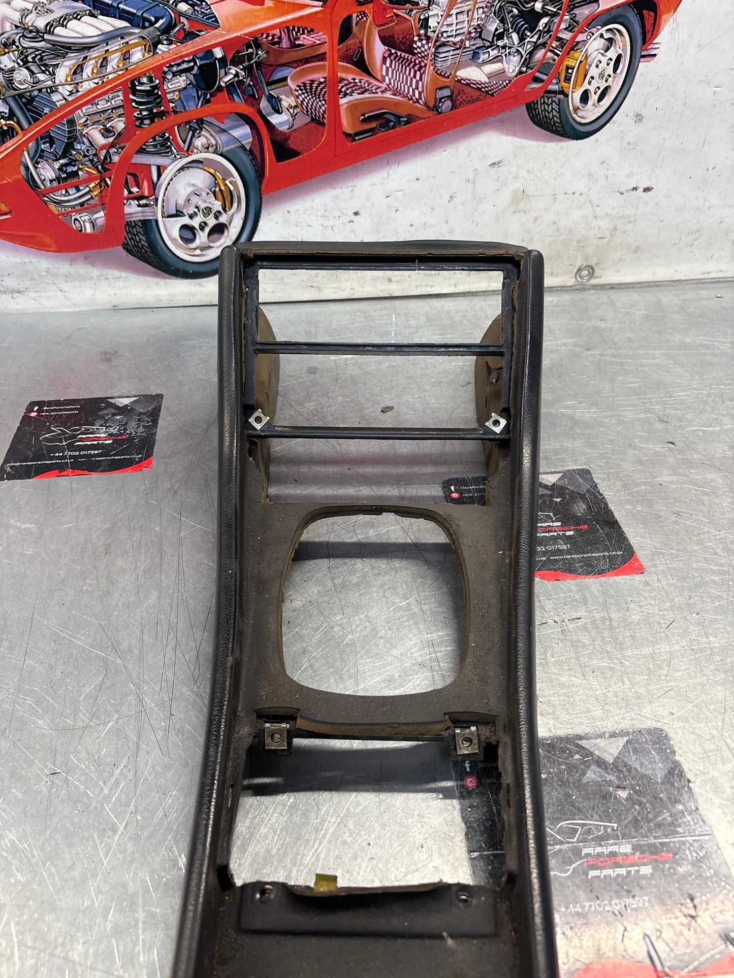 Porsche 944 centre console black 94455205100 used