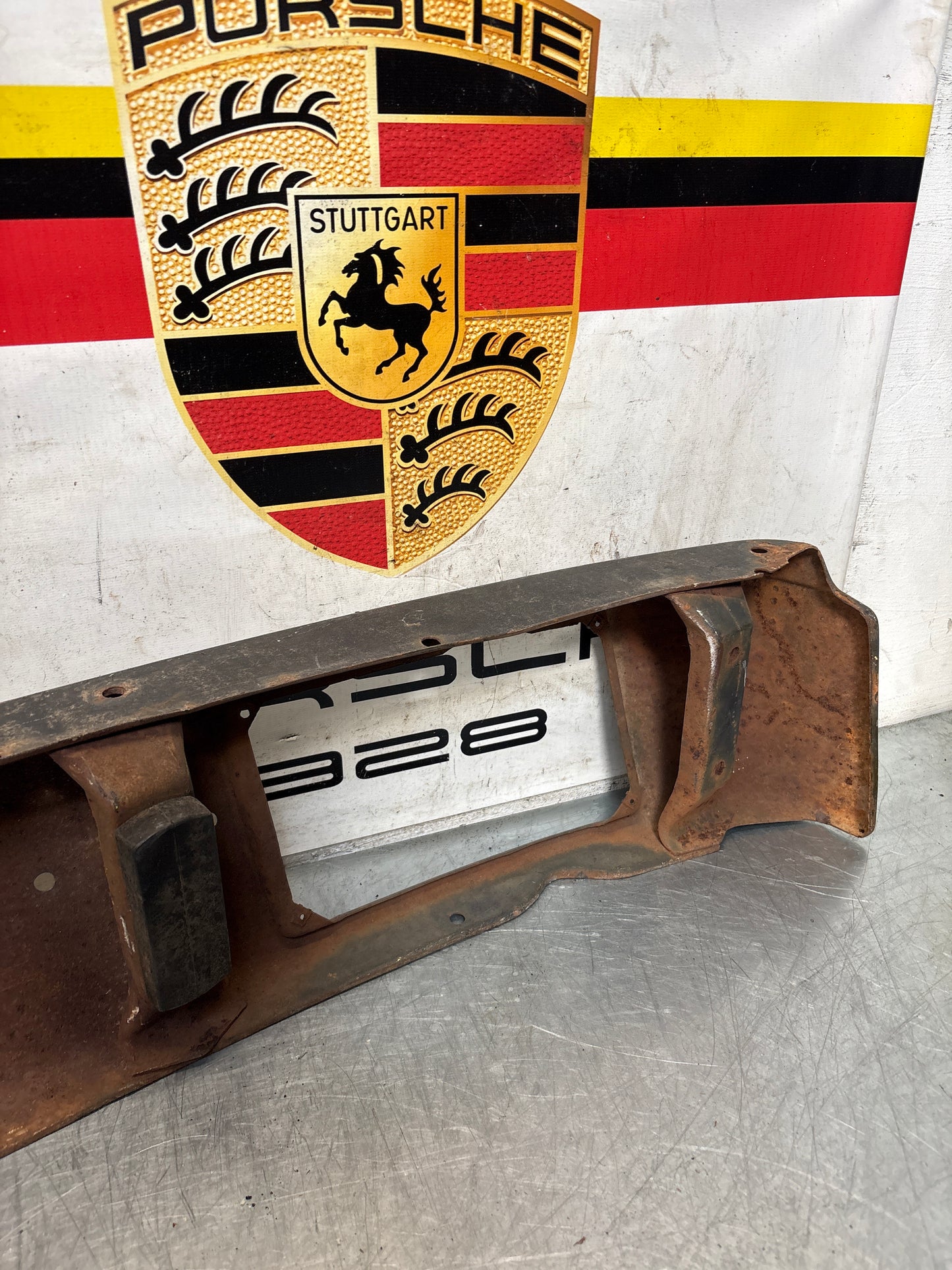 Porsche 914 front bumper, used 91450591010 / 91450500910