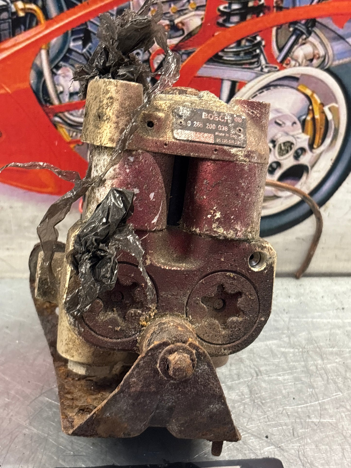 Porsche 944 Turbo Bosch ABS pump, used 0265200038 / 95135511301