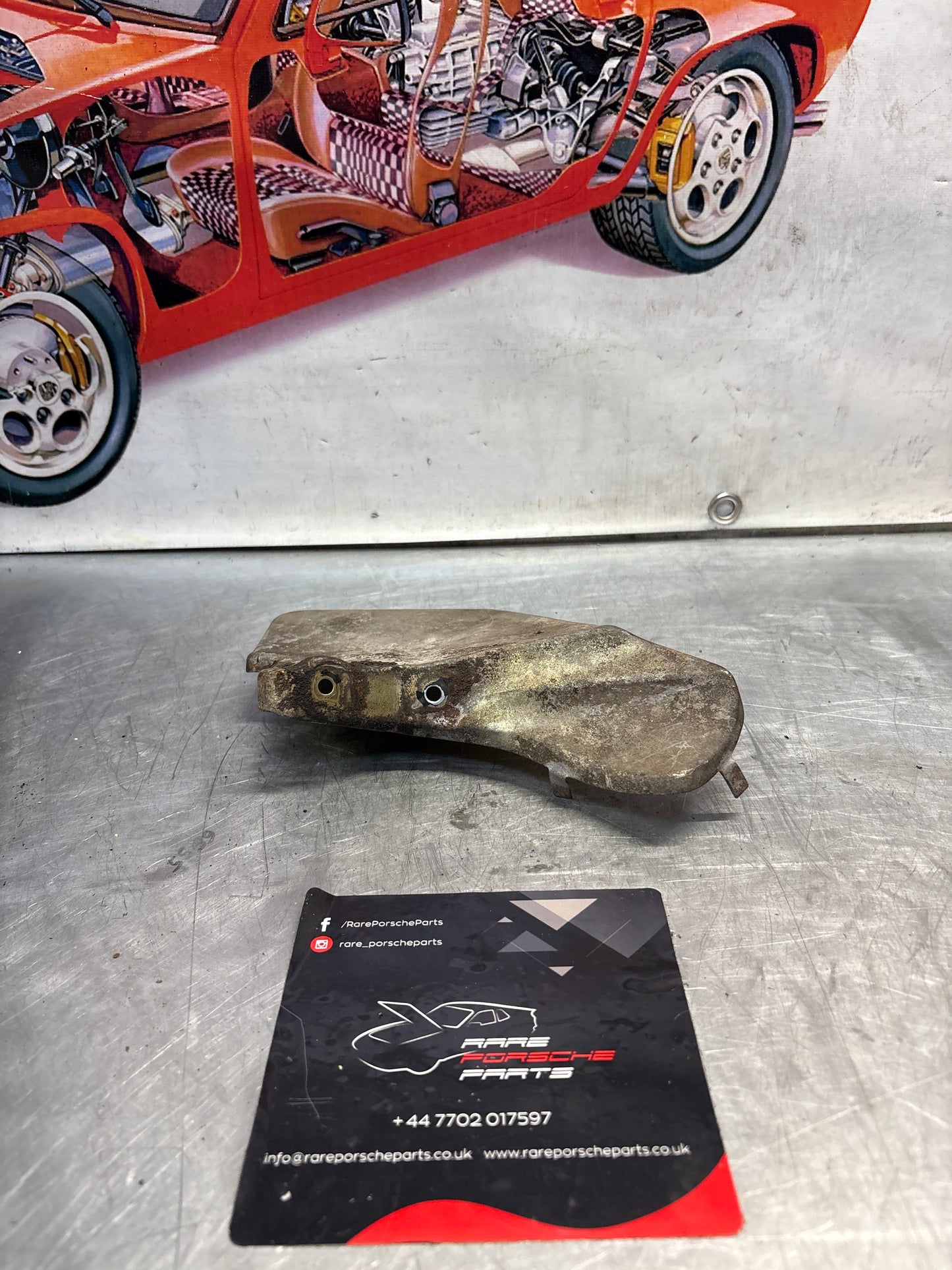 Porsche 928 mount cover heat shield plate right side, used 92837506801