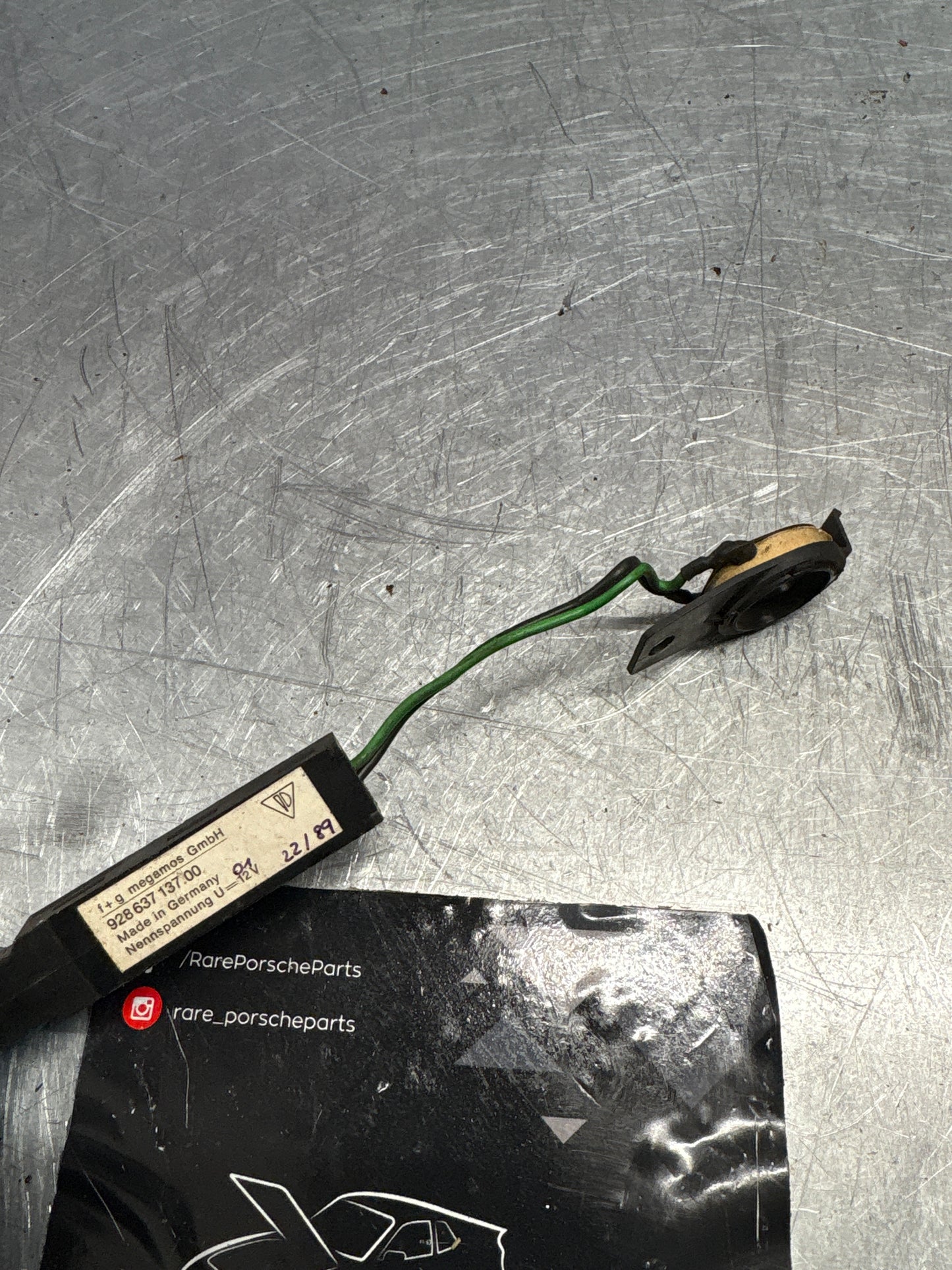 Porsche 928 door central locking pulse generator, used 92863713700