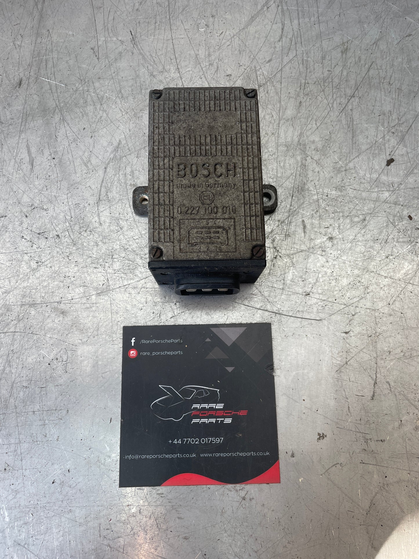 Porsche 924 N/A Zündmodul ECU 0 227 100 010. 0227100010 gebraucht