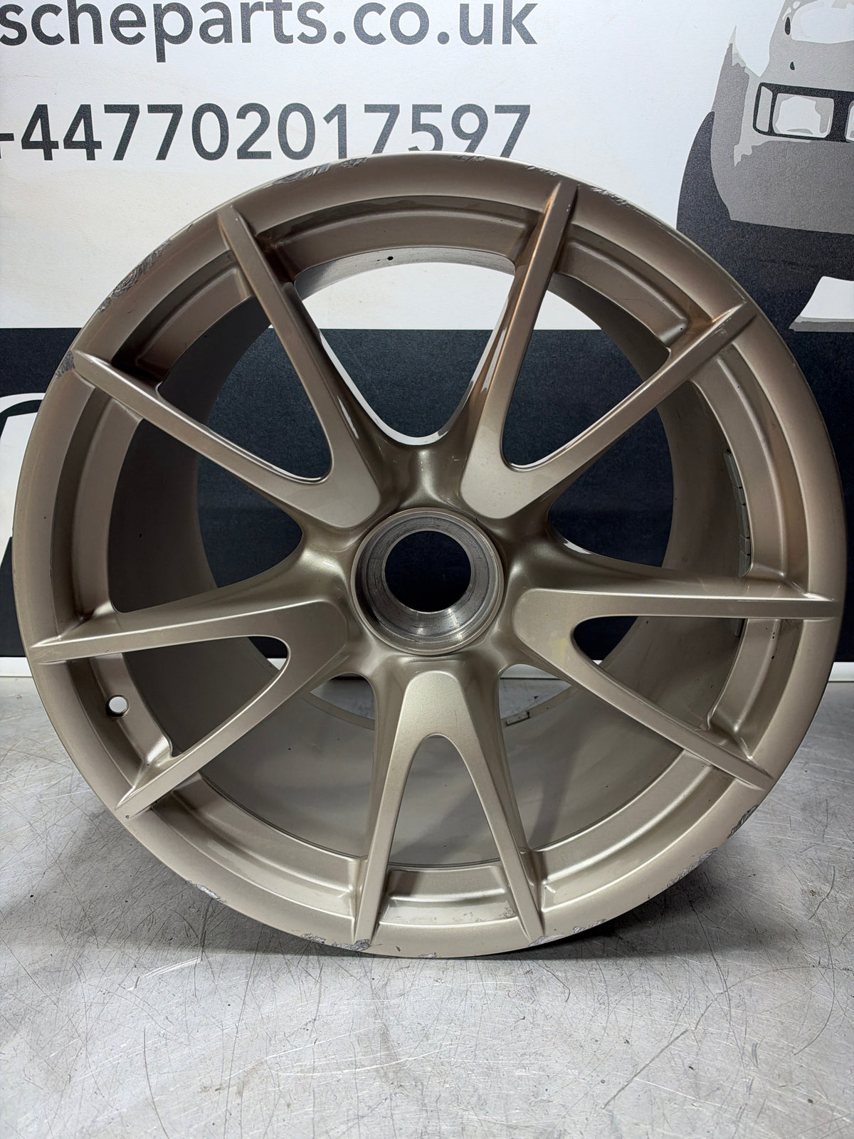 Porsche 997 GT3 RS Centre lock wheel- 12Jx19 ET48 - 99736216591539 - Used