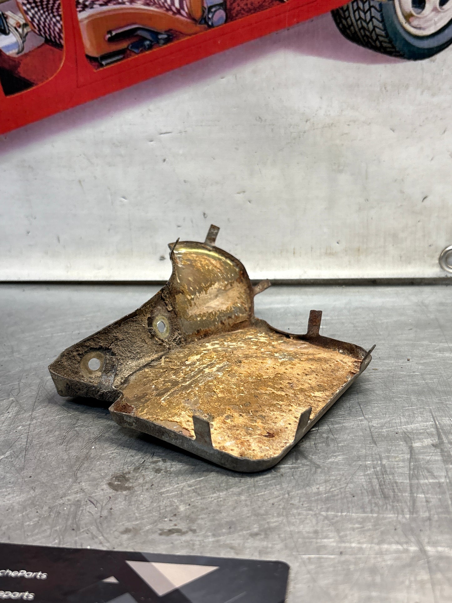 Porsche 928 mount cover heat shield plate right side, used 92837506801