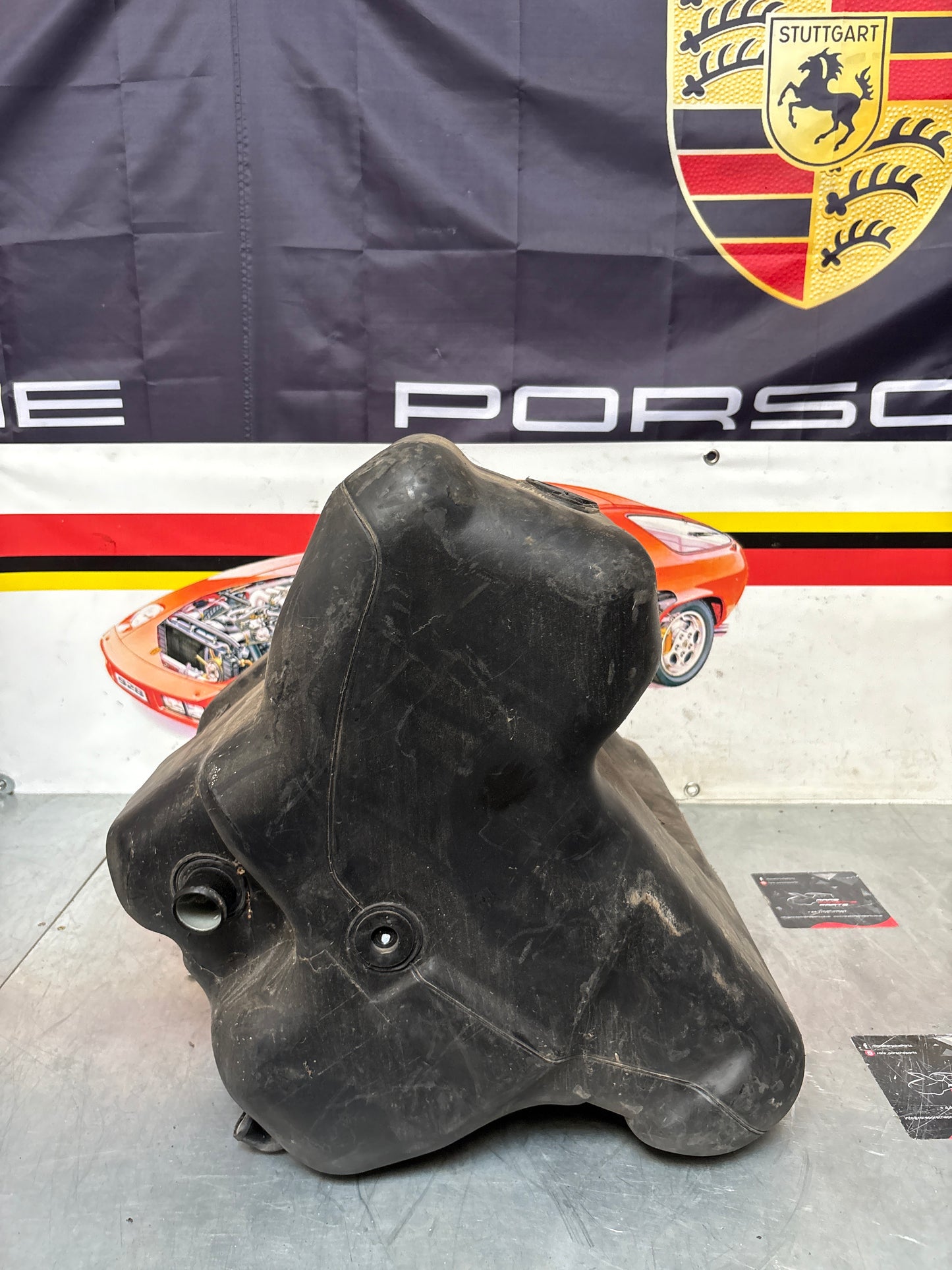 Porsche 911 993 964 RHD fuel tank, used 99320102200