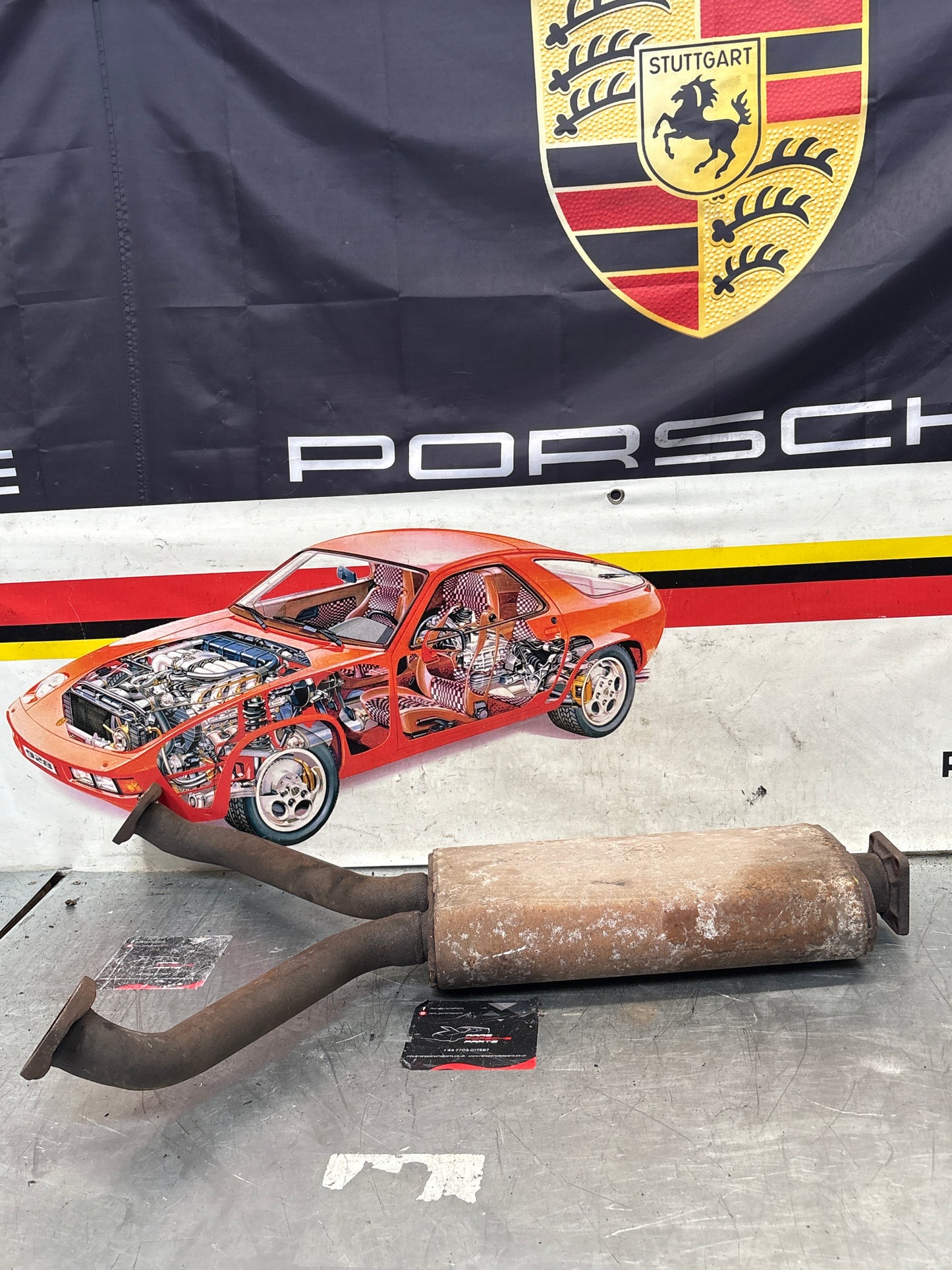 Porsche 928 front muffler, used 92811108204