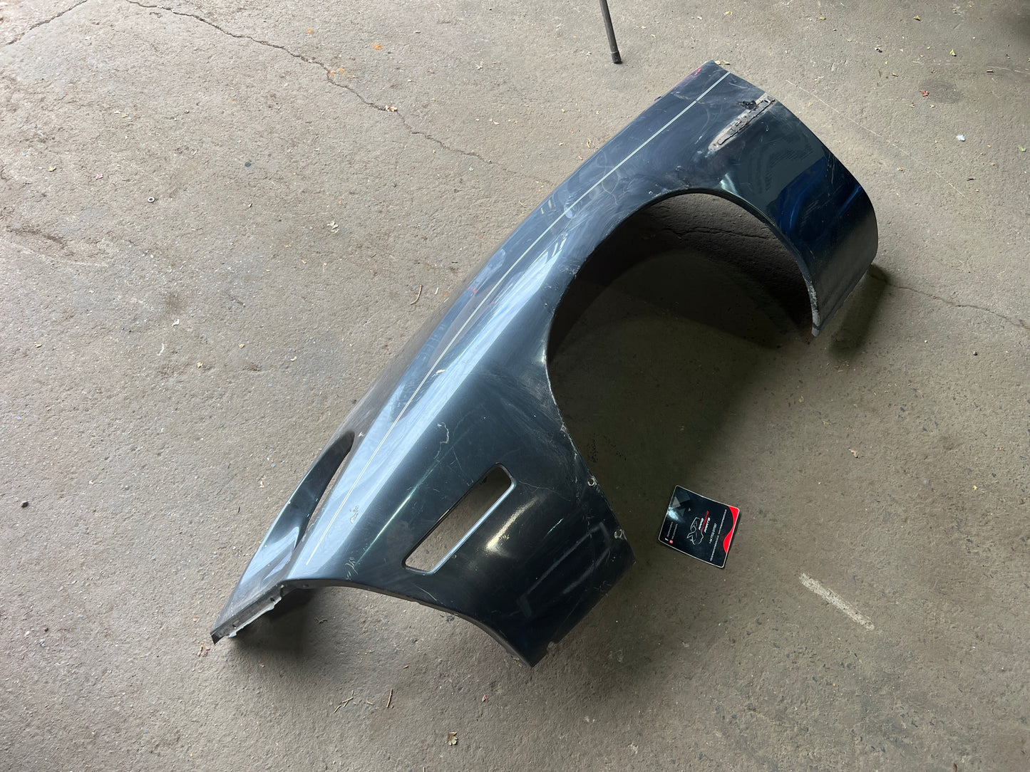 Porsche 928 -87 front left wing, 92850301103 used