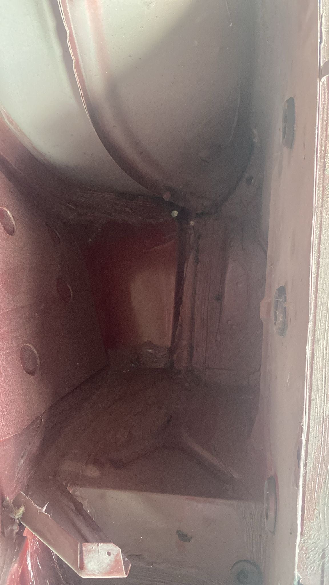 Porsche 944 left side cut, rear fender 94450390303,