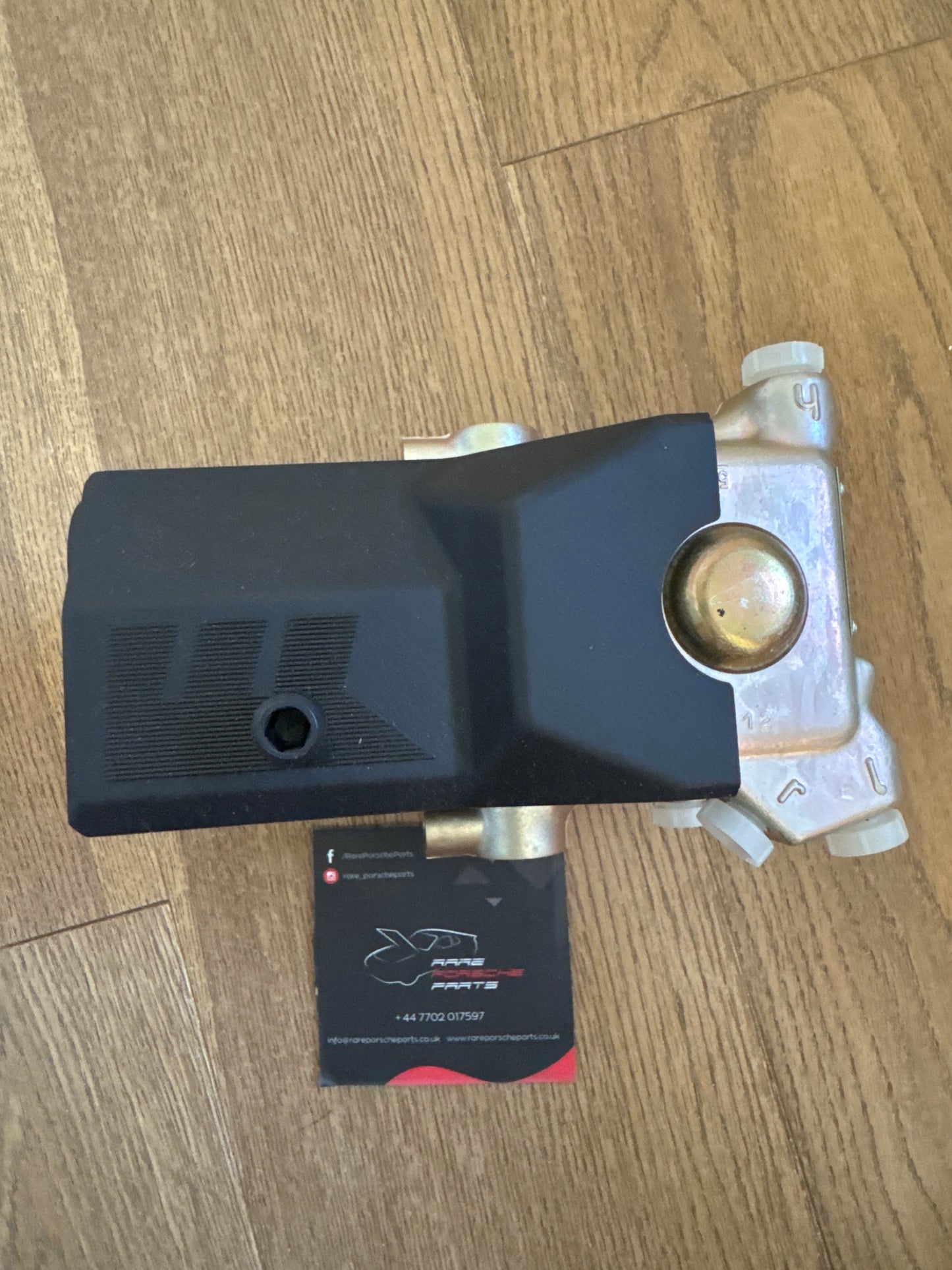 Porsche 964 hydraulic unit 96435595500 New NOS