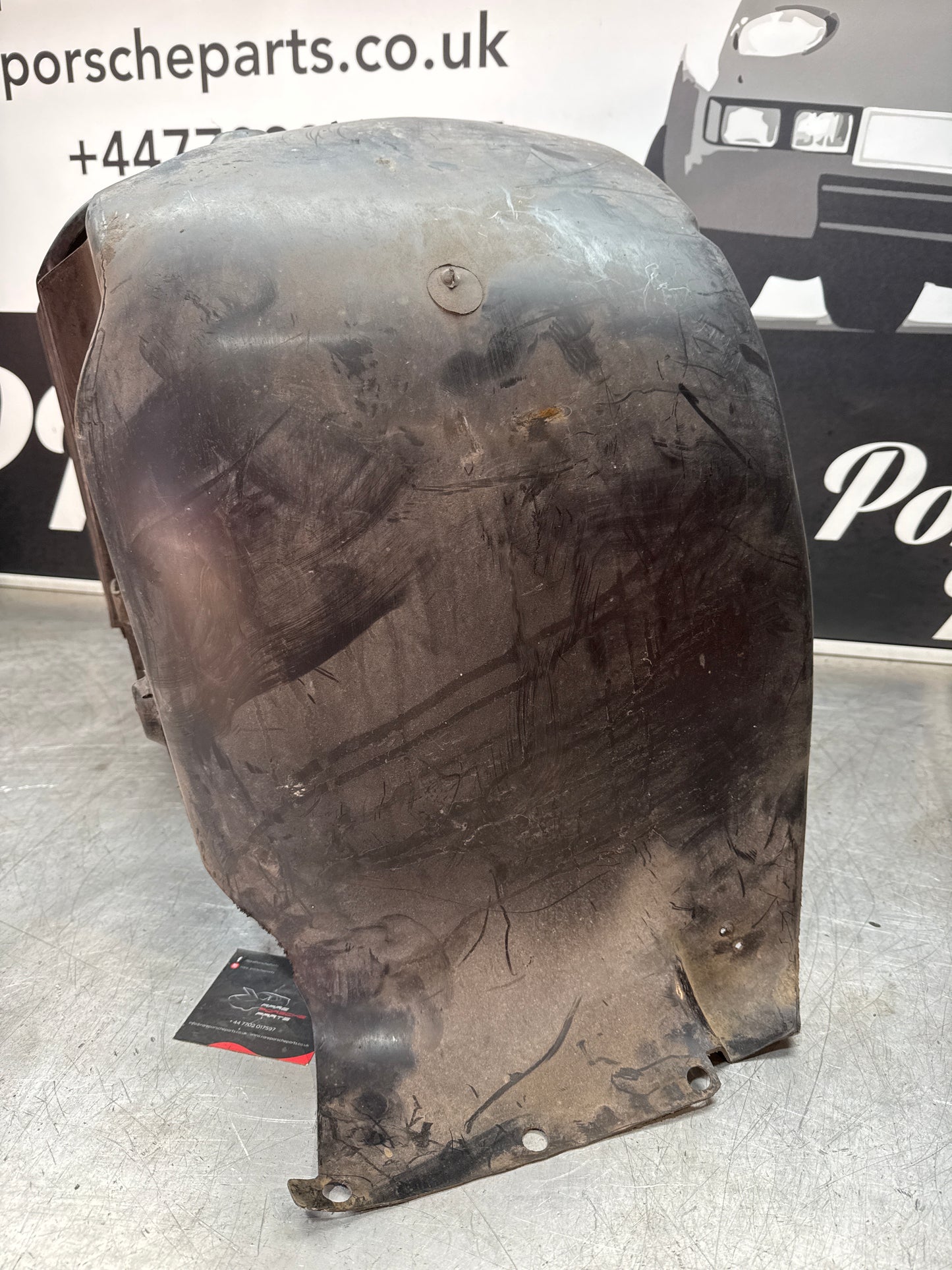Porsche 944 S2 wheel arch liner Right, 94450438206 used