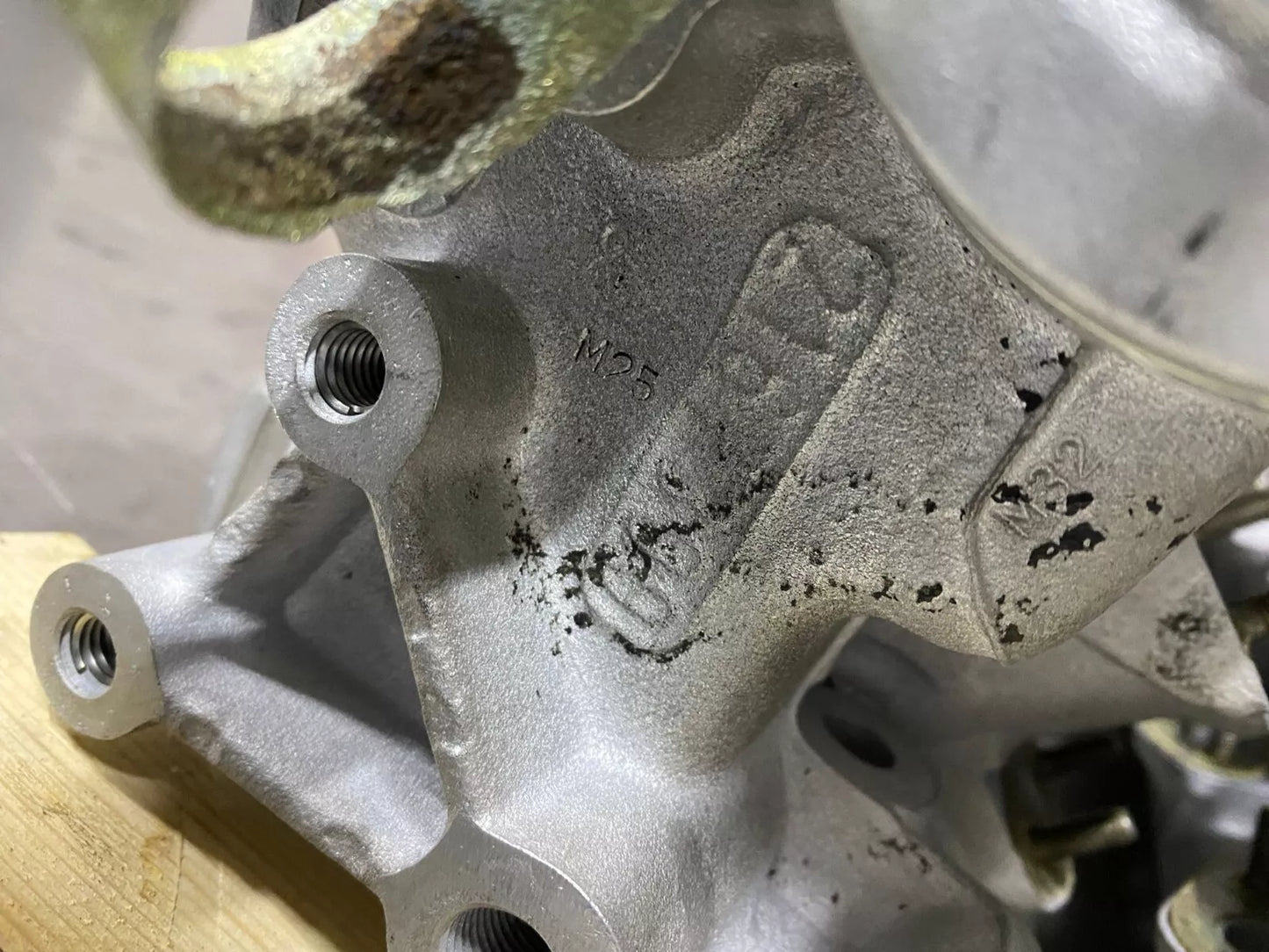 Ferrari 575M completely rebuilt Cylinder heads 2167399