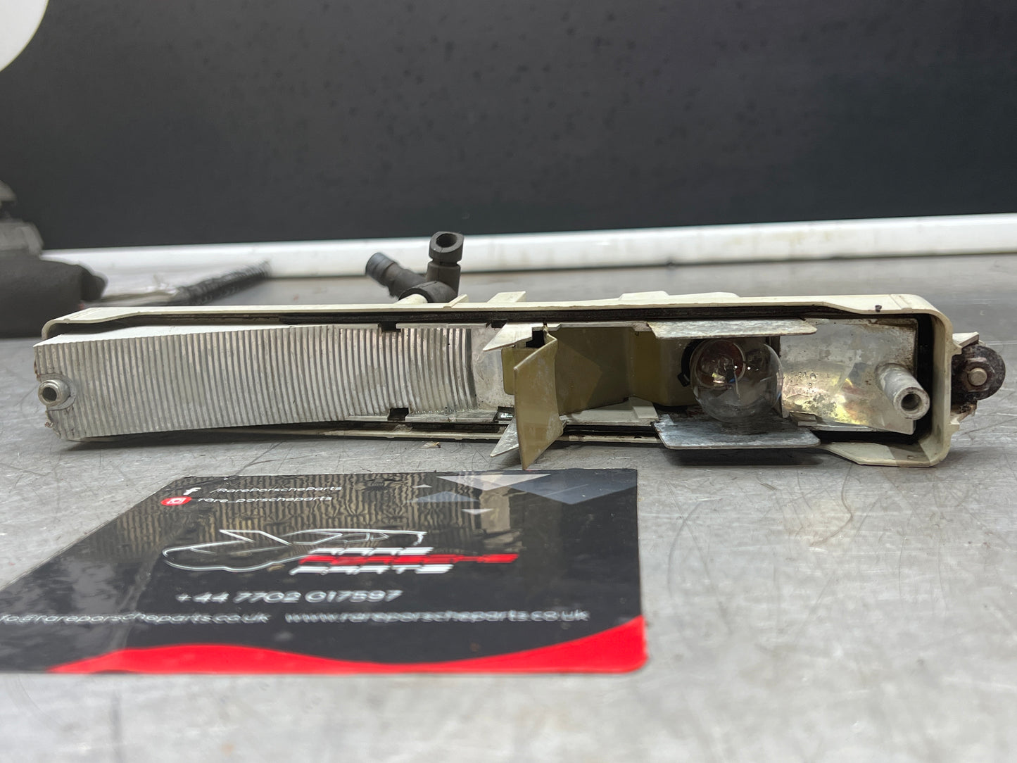 Porsche 944 S2 Turbo front indicator body housing unit. 95163141100 used