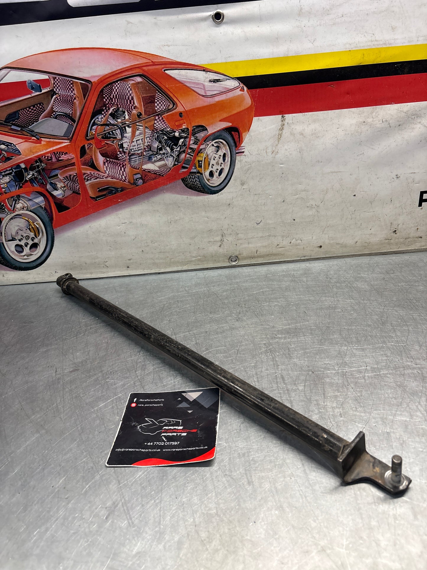Porsche 928 manual gear shift rod, longer verson -1981, used, 92842402801
