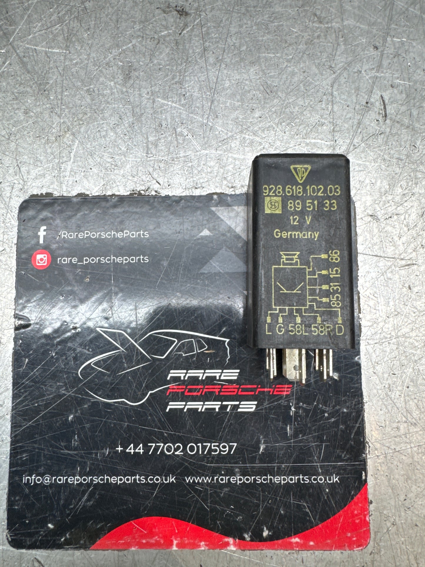 Porsche 928 warning time relay, used 92861810203