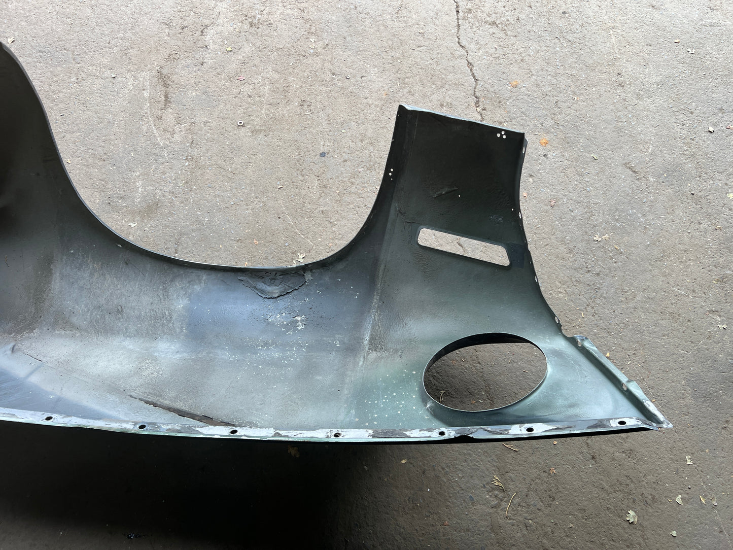 Porsche 928 -87 front right wing, used 92850301202
