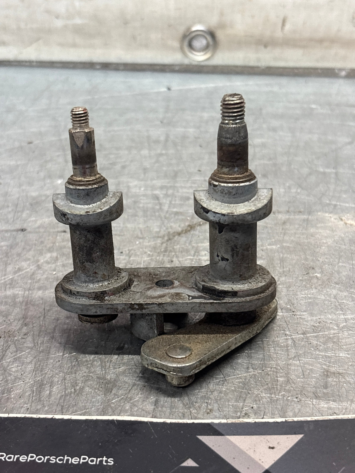 Porsche 928 / S4 / GTS real tailgate wiper mechanism, used 92857322502