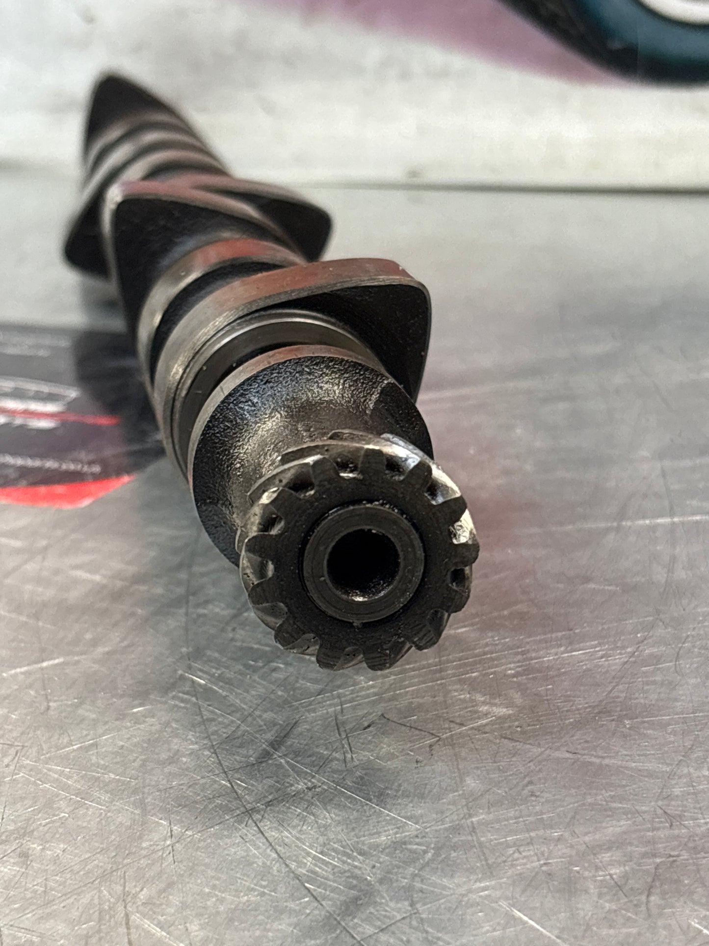 Porsche 924 / 924 Turbo chamshaft 046109021 used