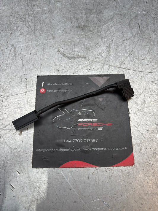 Porsche 924 944 heated rear screen connector wire. 477971257B Used.