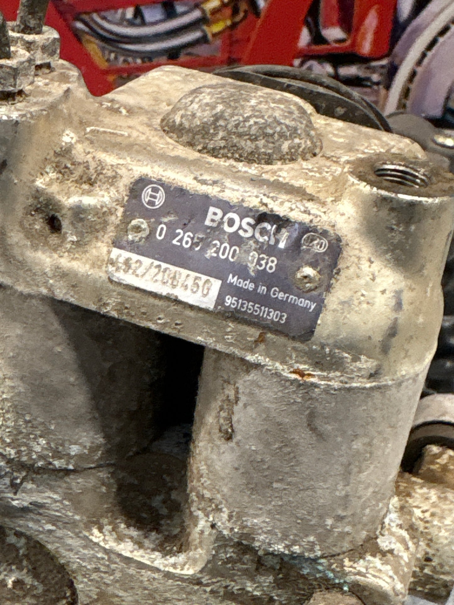 Porsche 944 Turbo Bosch ABS pump, used 0265200038 / 95135511303