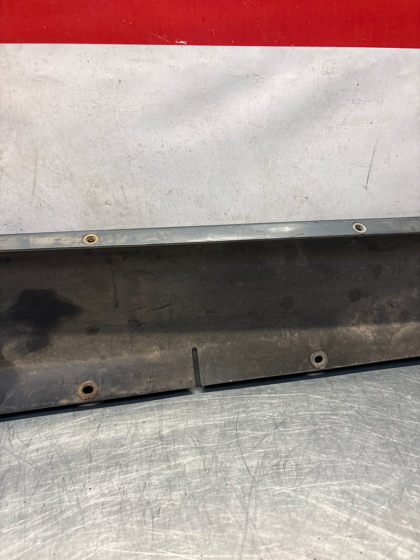 Porsche 928 S4 left sill cover, used 92855908502