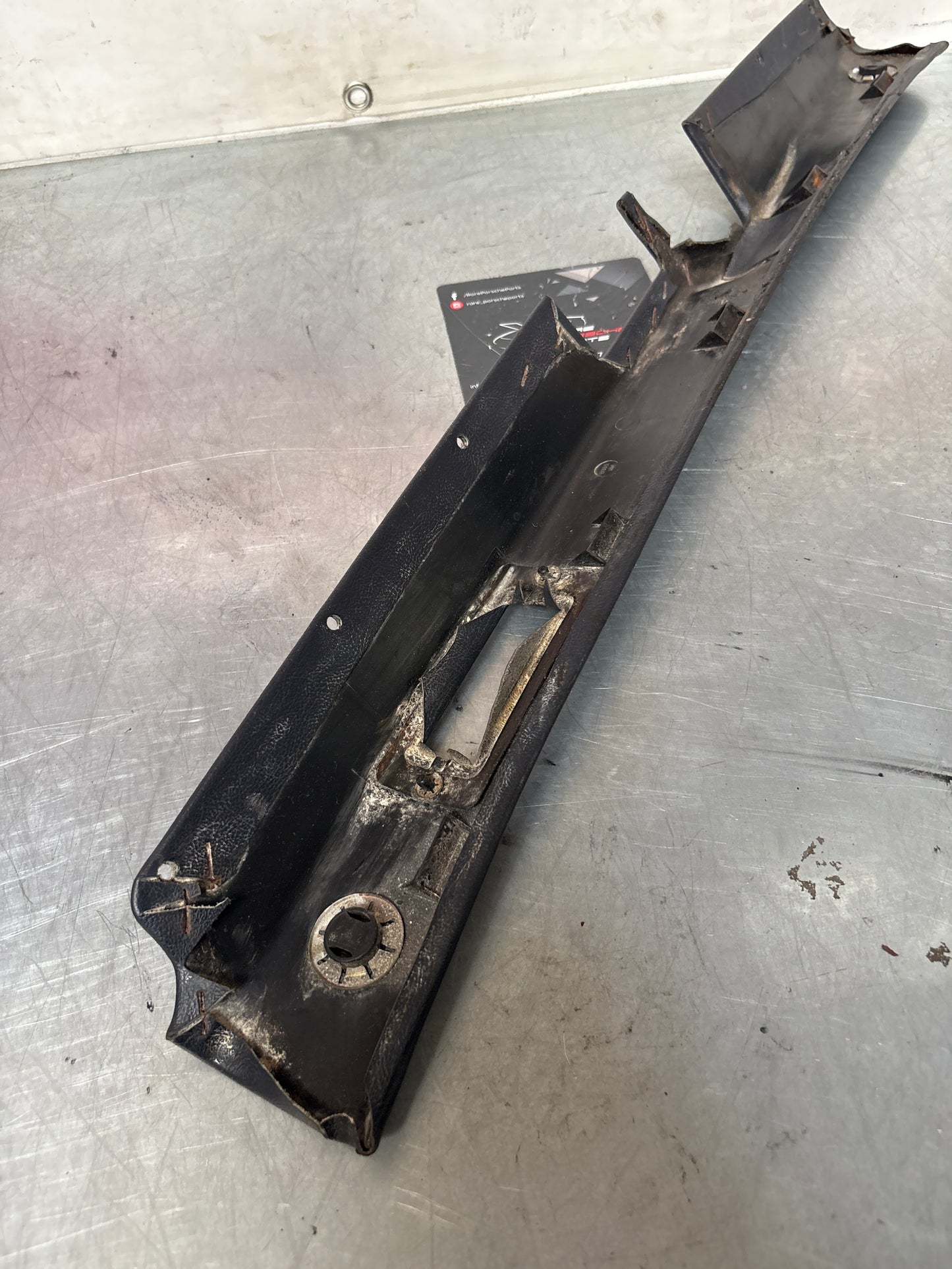 Porsche 928 tailgate interior trim, used, marine blue 92855504705