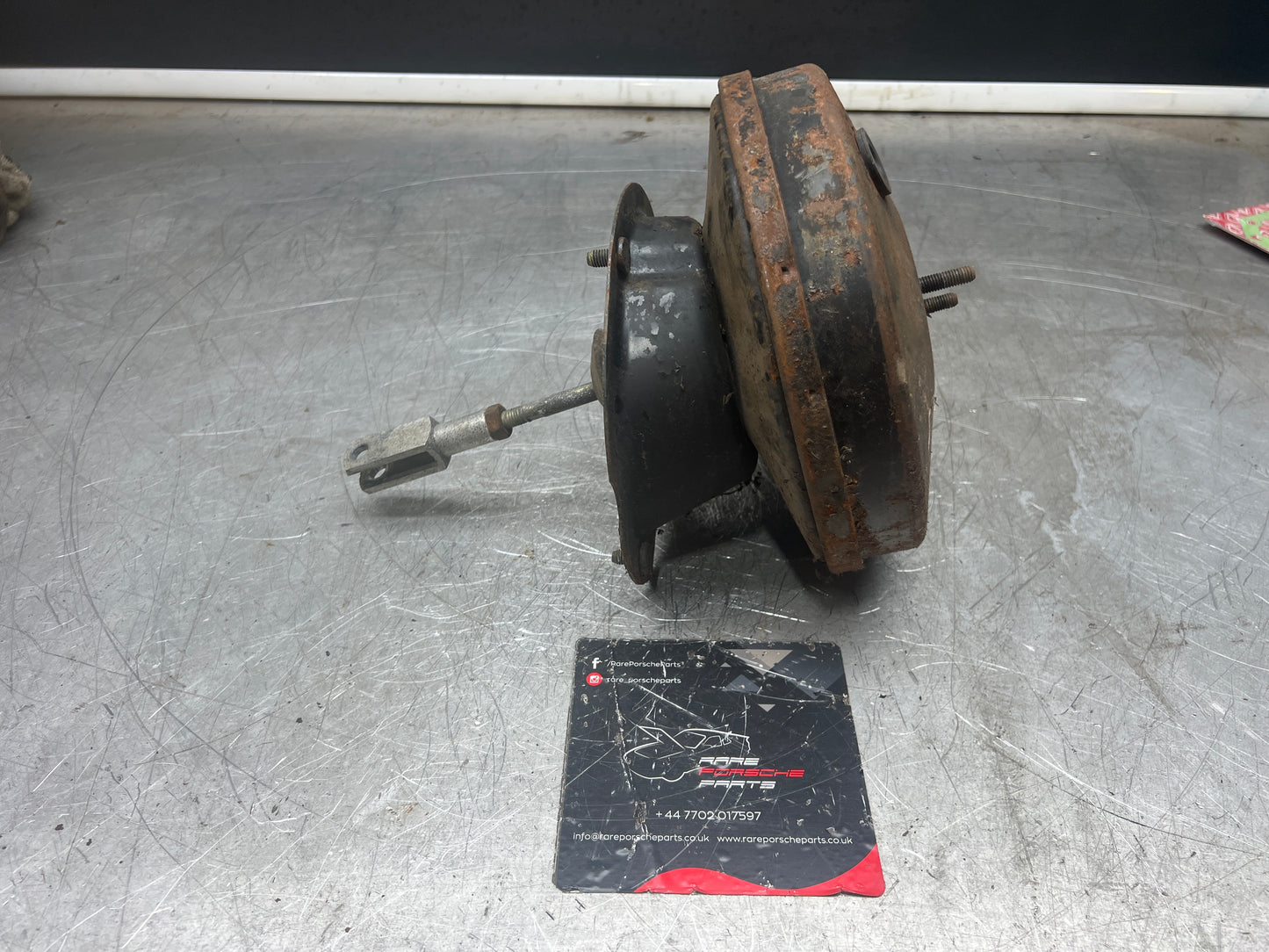 Porsche 944 brake booster, used 94435502503