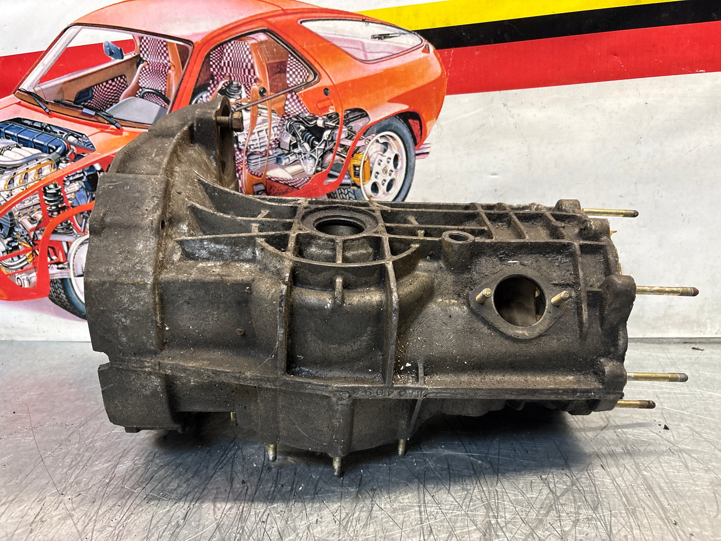 Porsche 914 transmission housing, used, HA049093