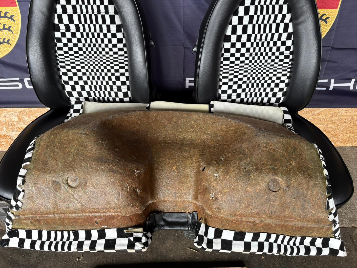 Porsche 924 944 set of seats, Pascha, refurbished, front and rear seats