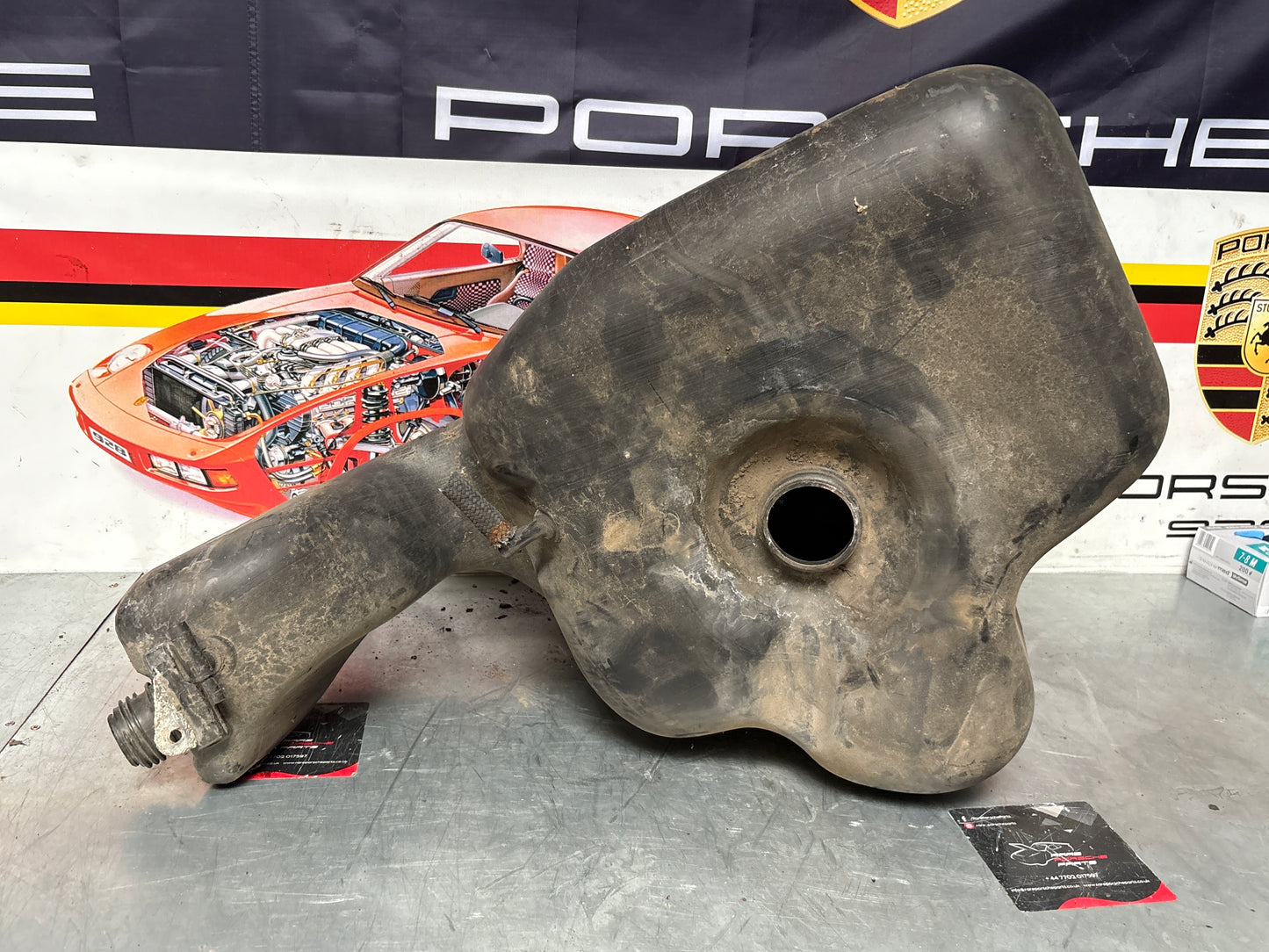 Porsche 928 S4 fuel tank, used 928201003 05/06