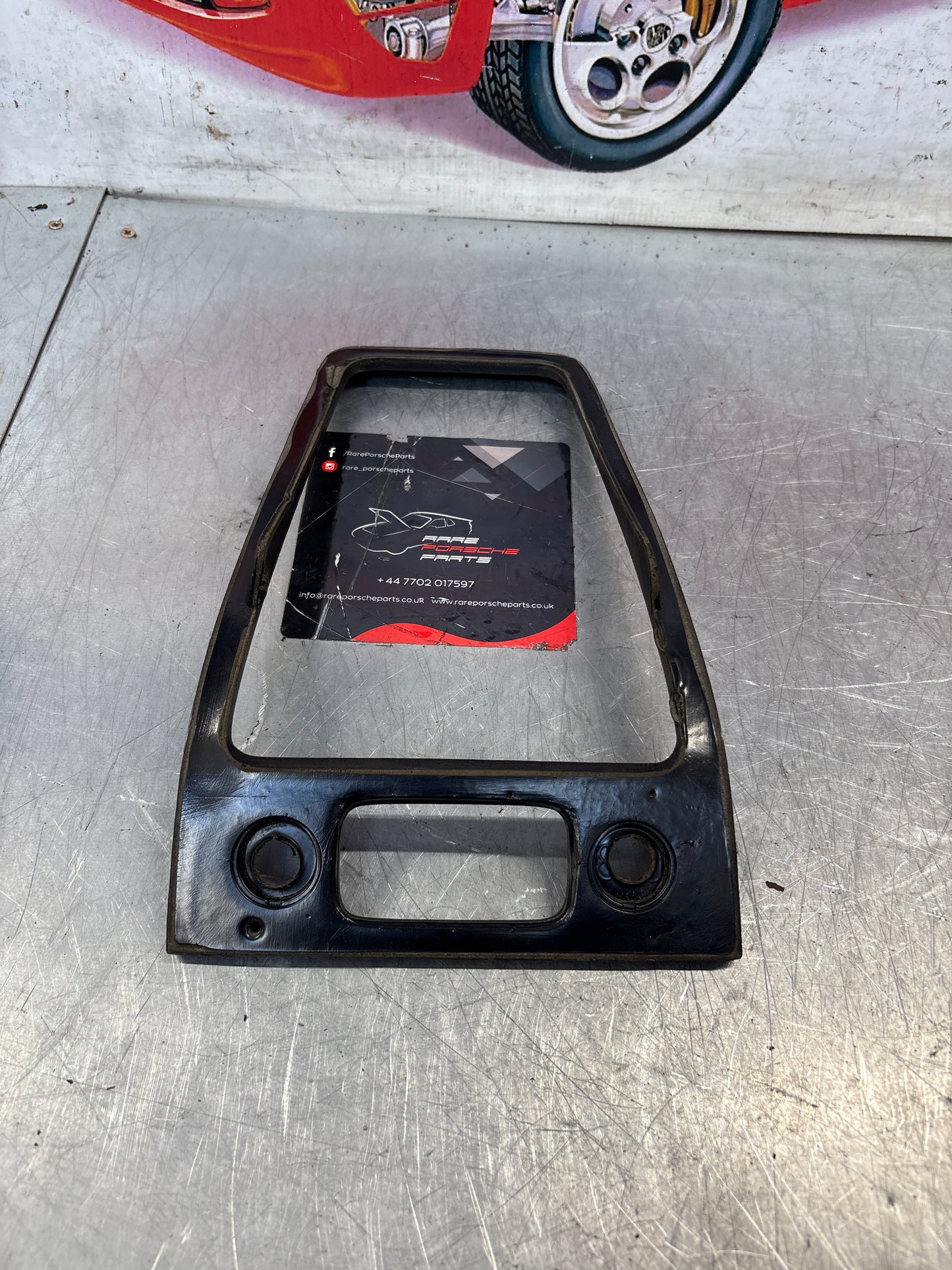 Porsche 928 Centre Console Gear Stick Surround Trim 92855204708 Black used