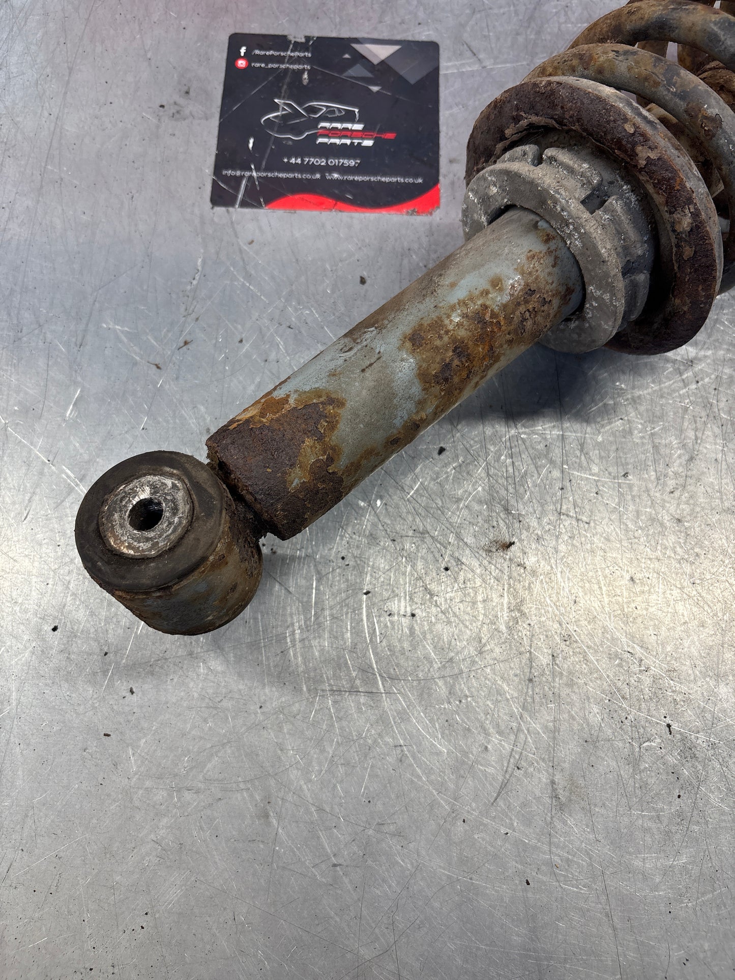 Porsche 928 Front shock absorber, used 92834305507