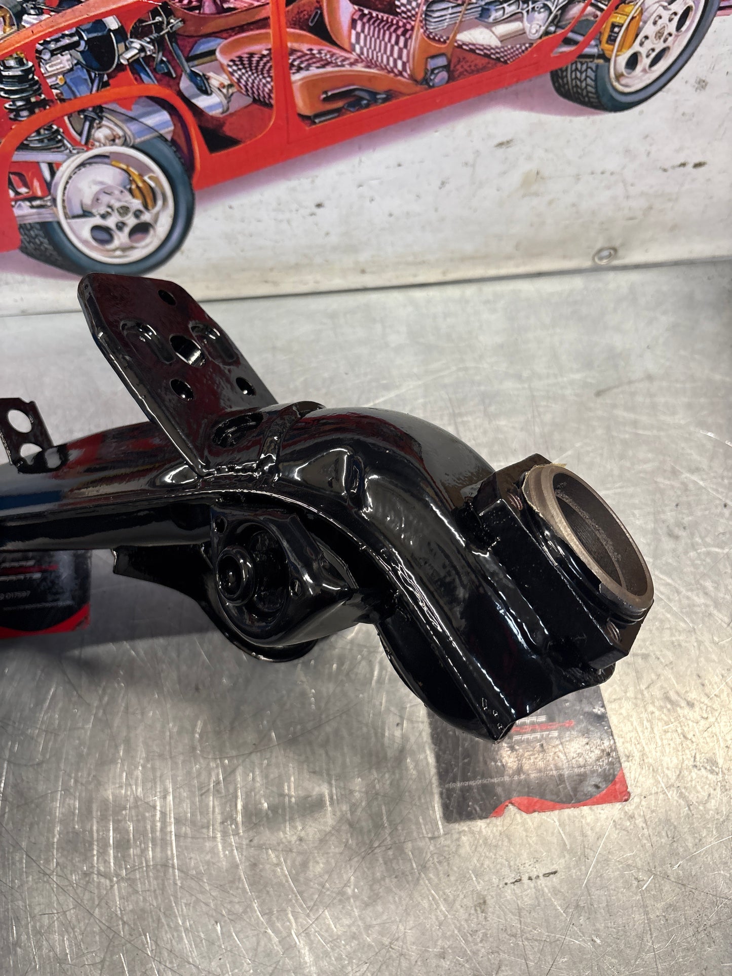 Porsche 924 944  -85.5 Rear right trailing arm,  refurbished 94433102200