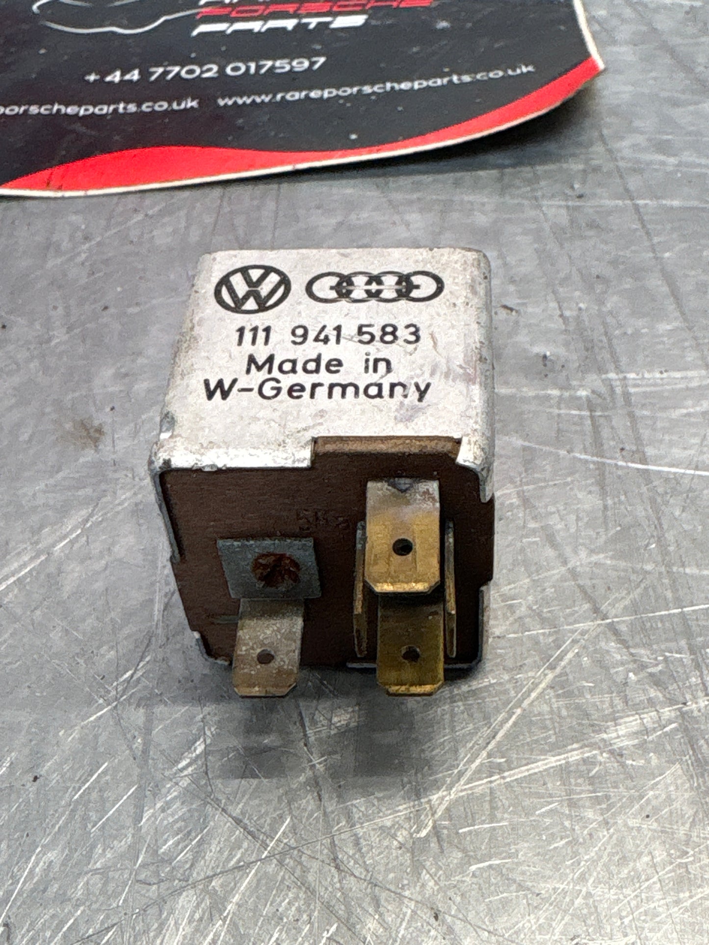 Porsche 914 headlight dimmer relay, used 111941583