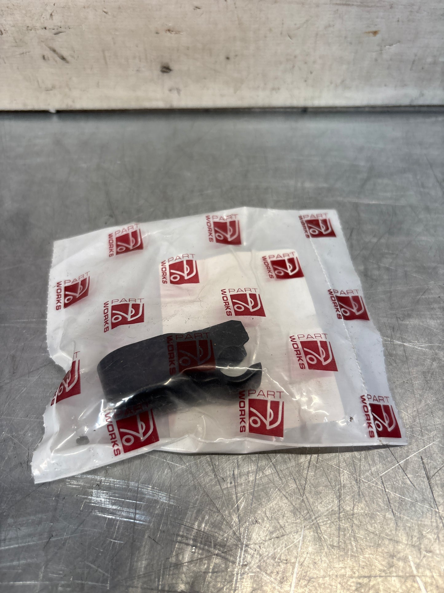 Porsche 911G / 928 wiper arm cover cap, used 92862862300