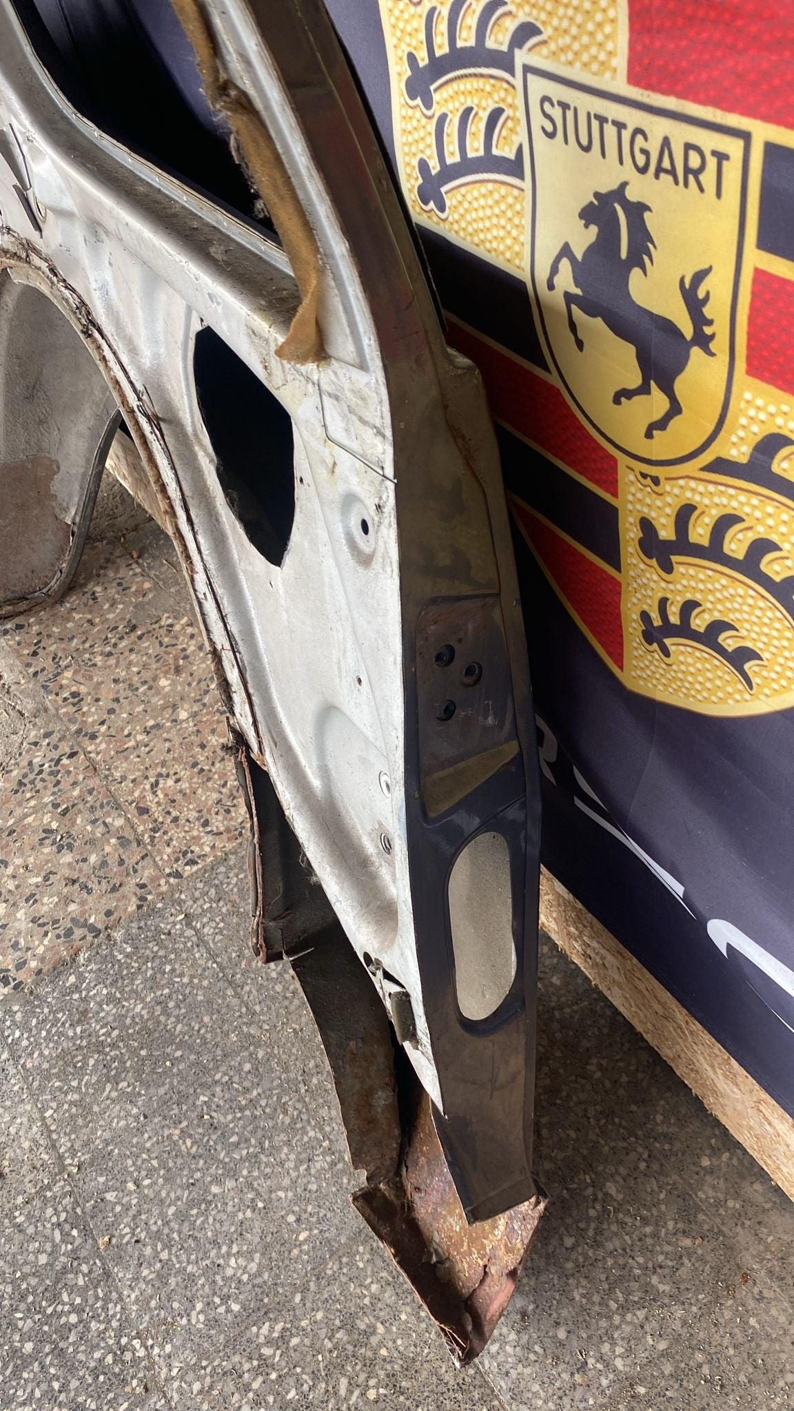 Porsche 944 left side cut, rear fender, 94450390303 with some rust