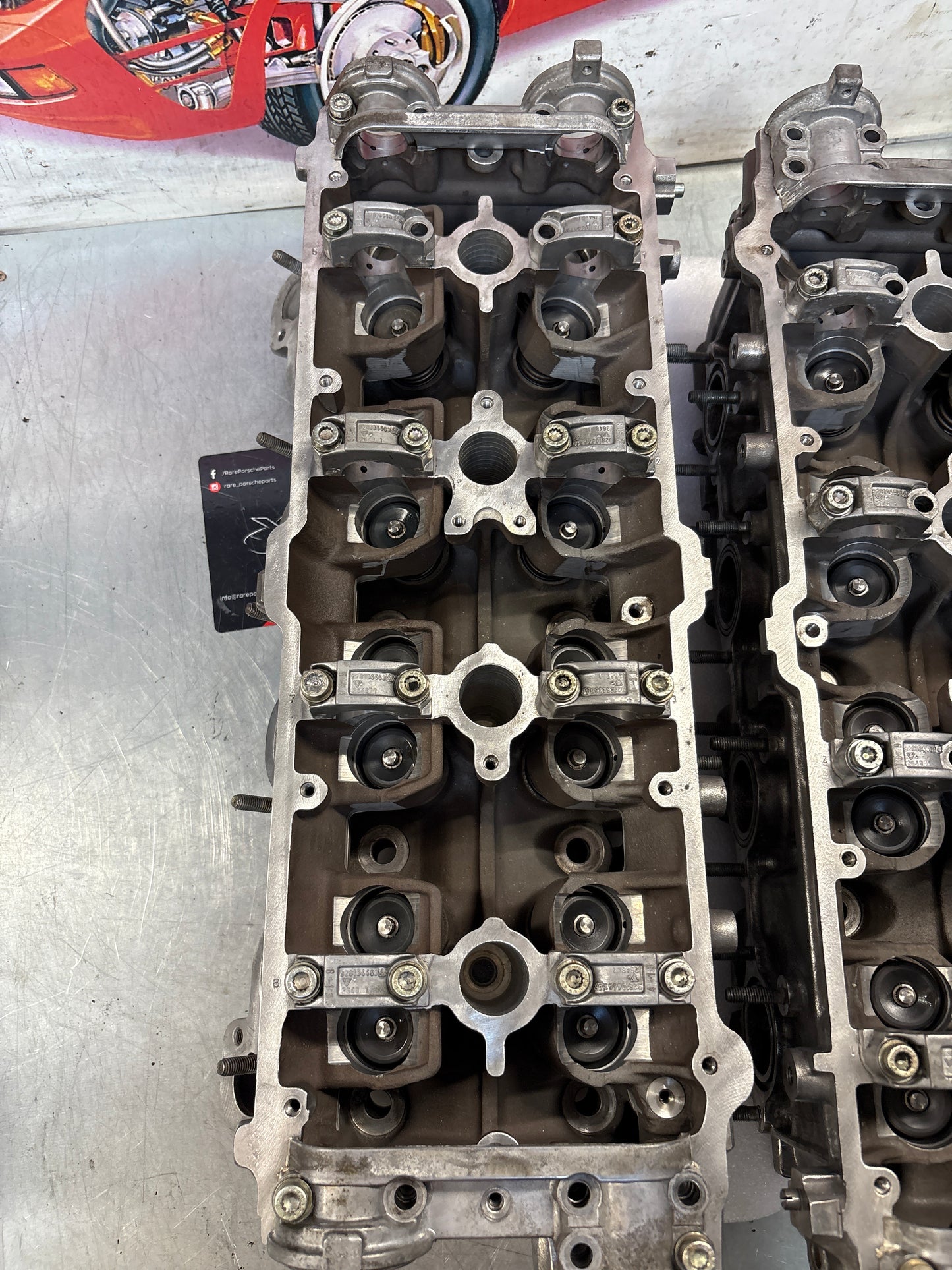 Porsche 928 S4 Pair of cylinder head, refurbished 9281044131R