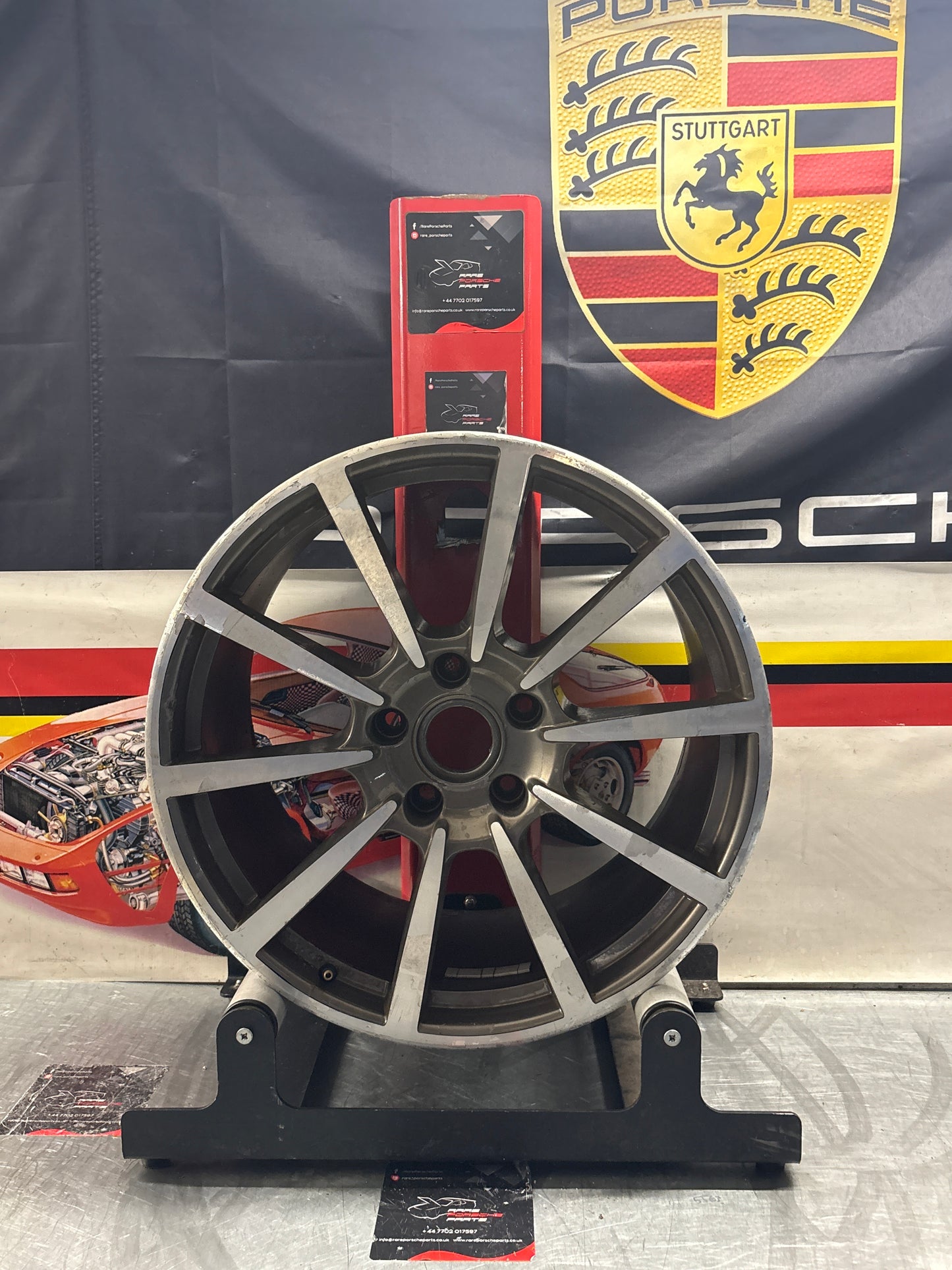 Porsche 911 991 Carrera C2 wheel, for spares or repair 99136216630