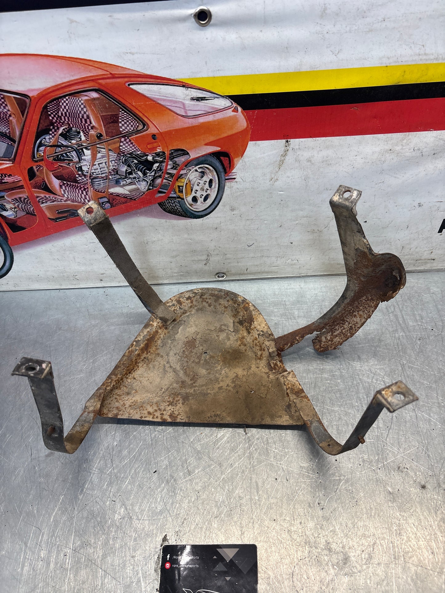Porsche 928 early Fuel Tank Bracket Lower Cover Cradle OEM 92820131303 used