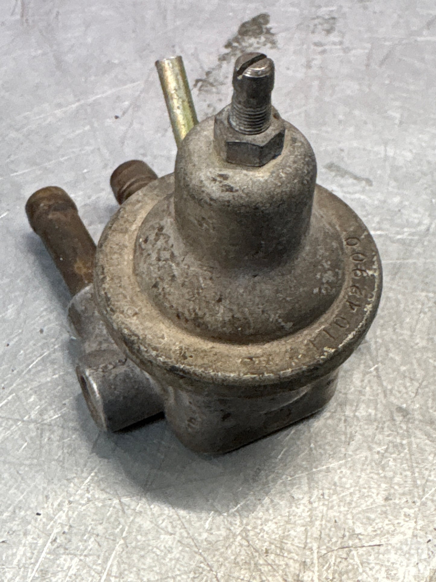 Porsche 944 vacuum control valve, used 94411042900