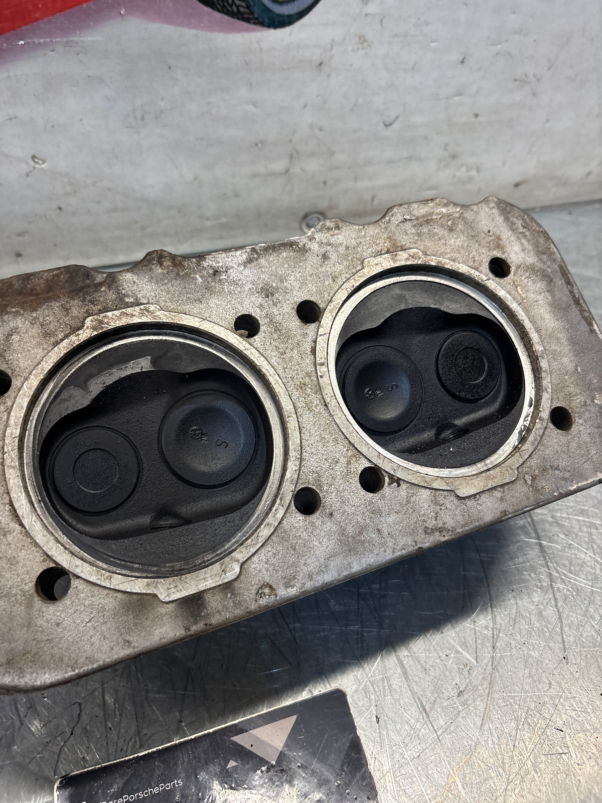 Porsche 914, cylinder head, used 022101372