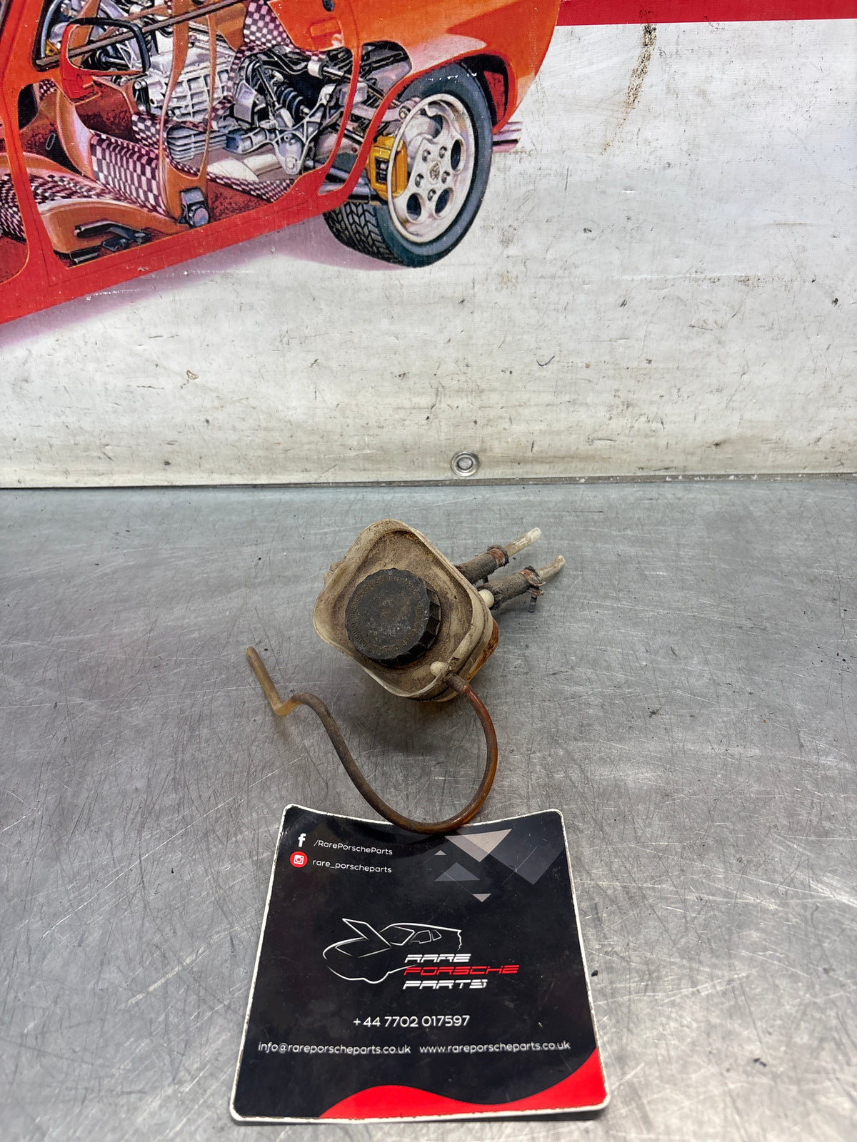 Porsche 911 / 914 brake fluid reservoir, used 91135501313