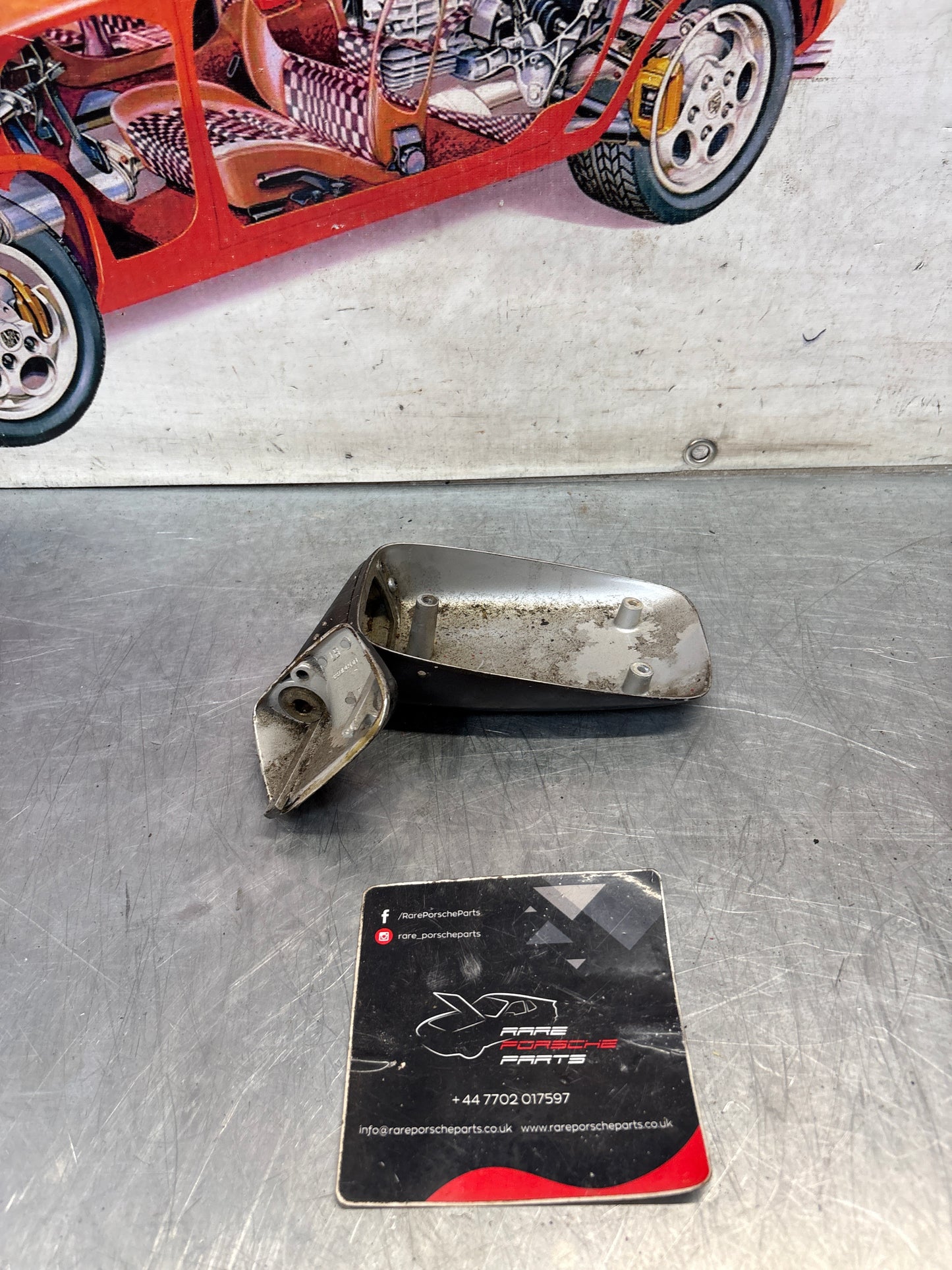Porsche 928s right side Mirror base, used 92873102403