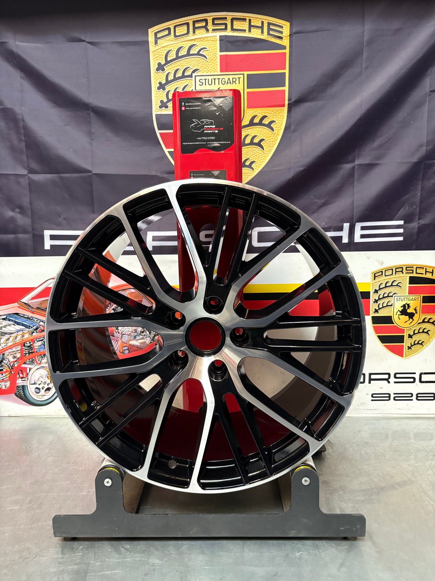 Porsche Panamera 11.5Jx21” ET69 alloy wheel 971601025AQ very nice condition, used