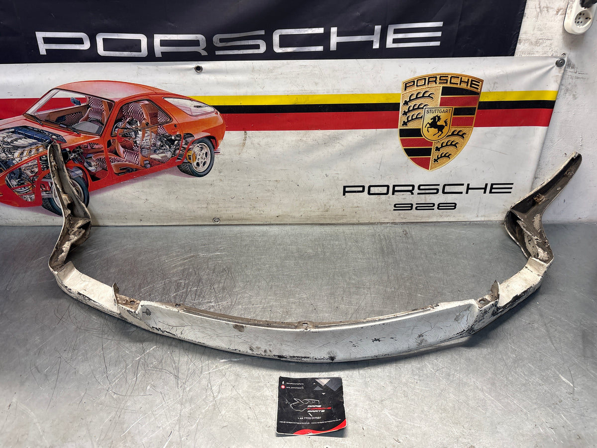 Porsche 928 front spoiler, for spares or repair 92850507103