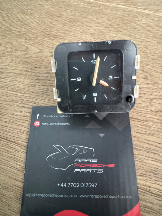 Porsche 968 / 944 clock 9446114800 used