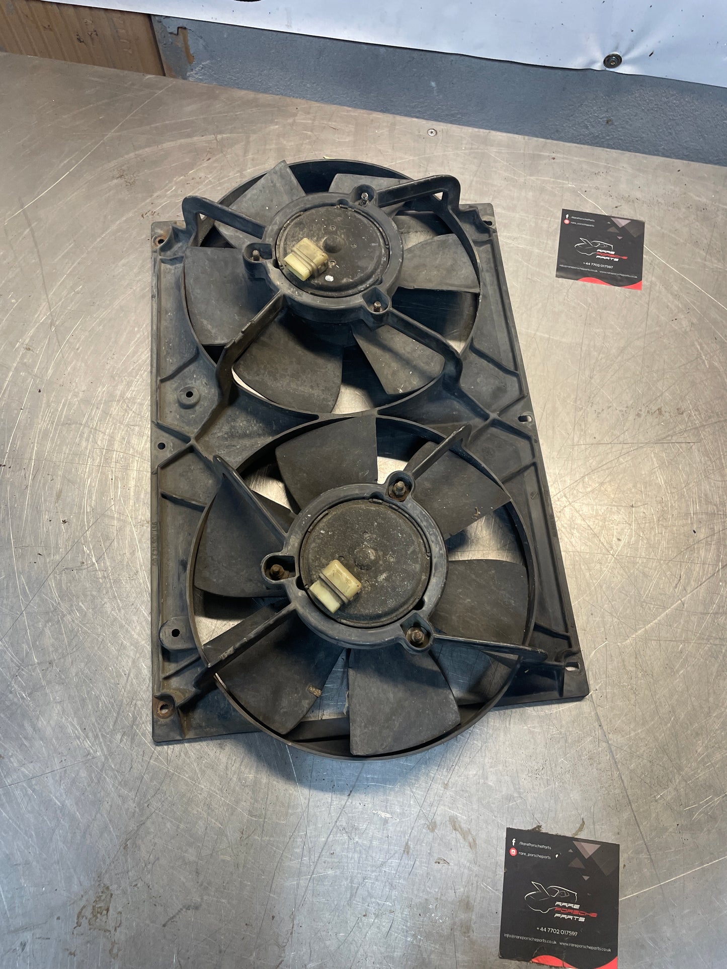 Porsche 968 944 Radiator twin fans, used 95110614300