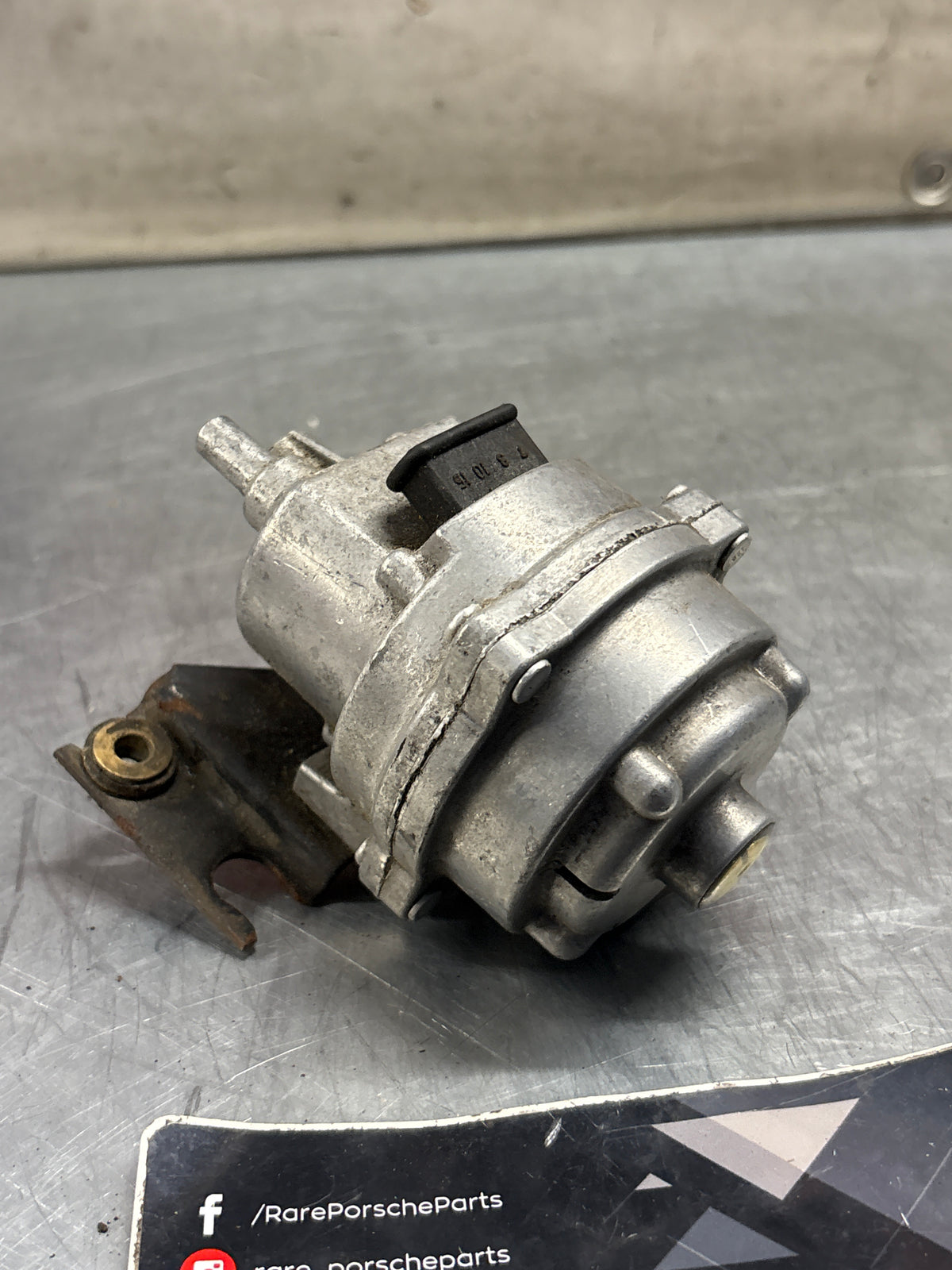 Porsche 914 Manifold pressure sensor, used 0280100049 / 022906051E