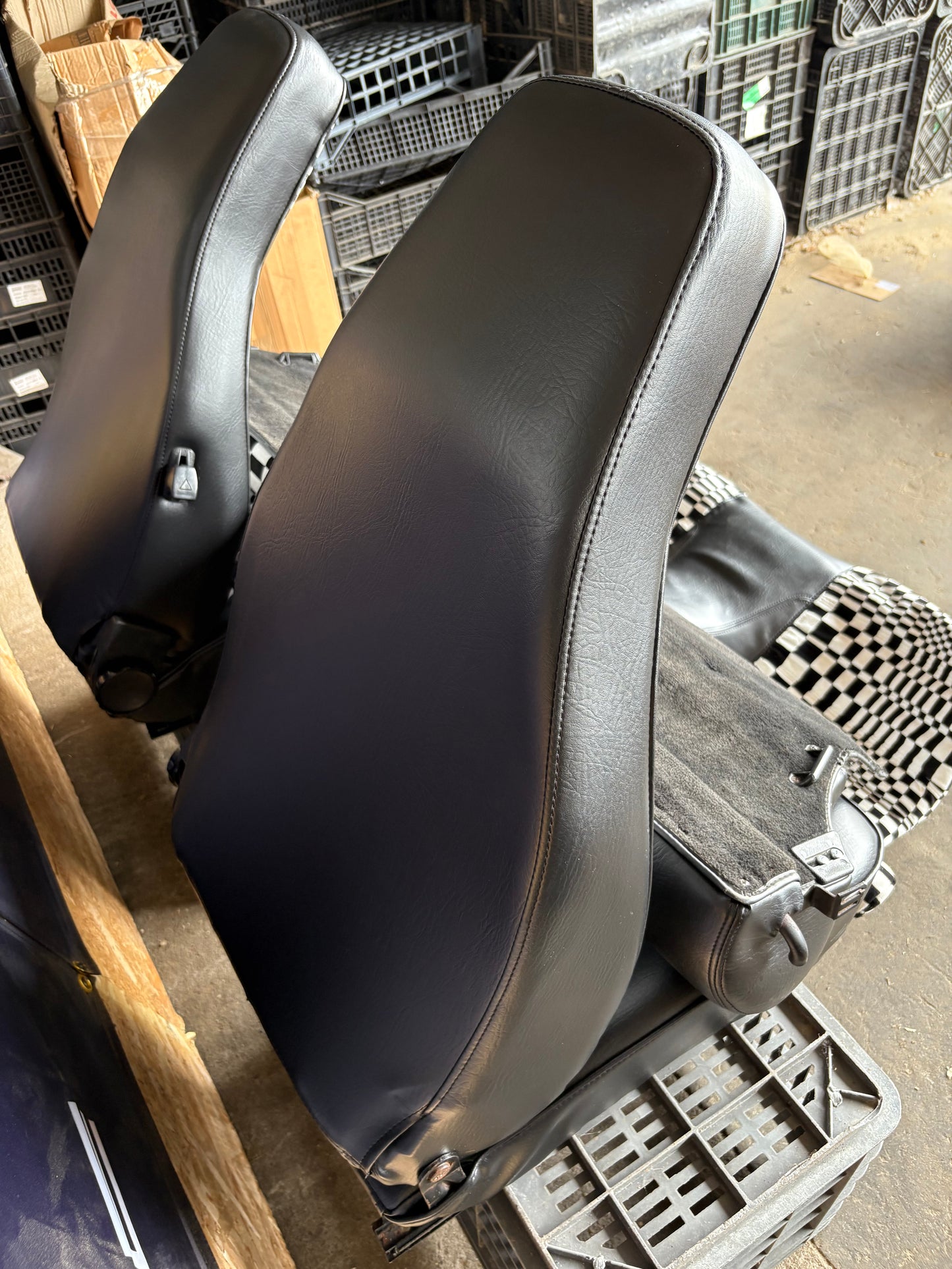 Porsche 924 944 set of seats, Pascha, refurbished, front and rear seats