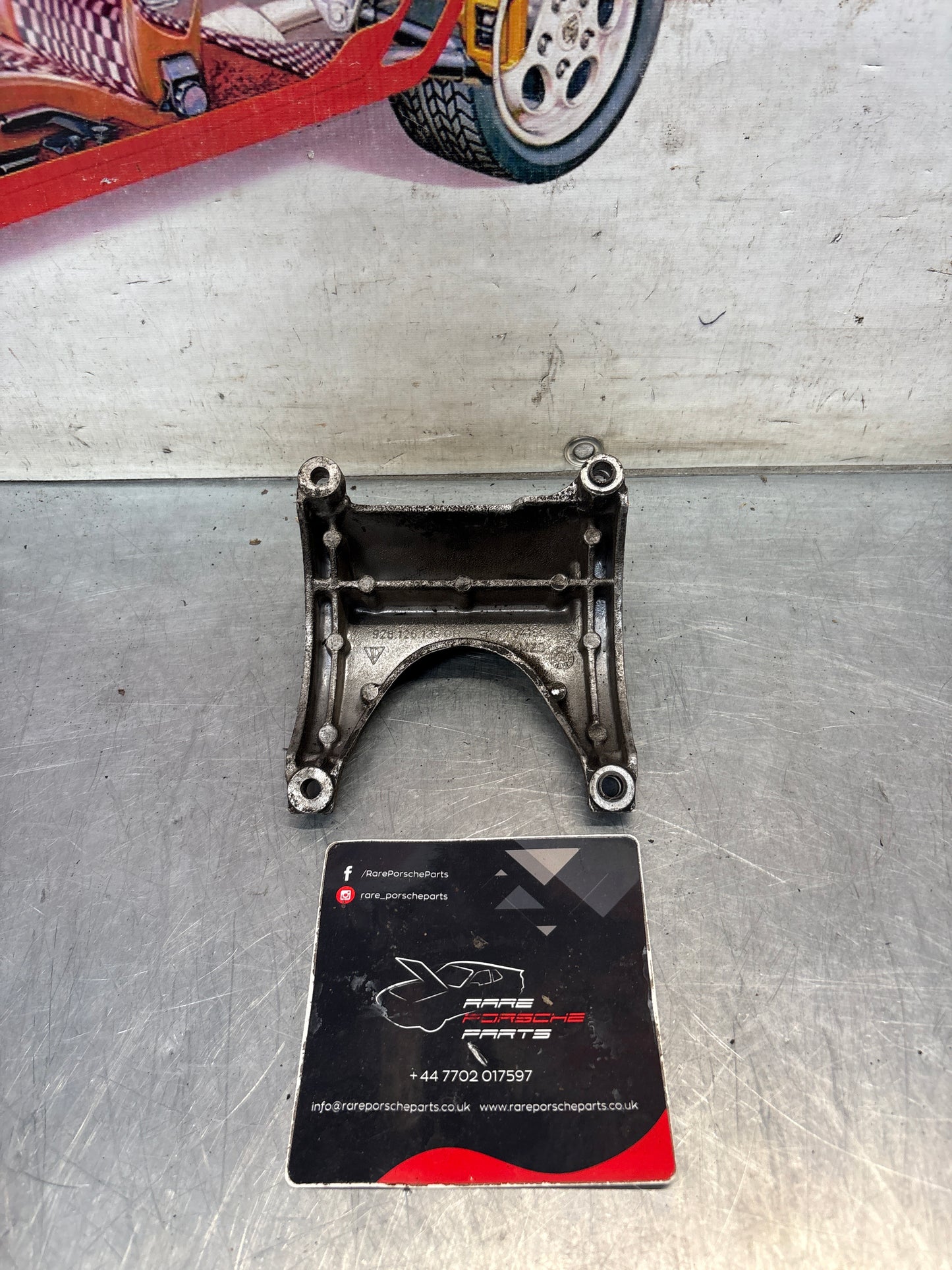 Porsche 928 A/C mount bracket, used 9281261350R